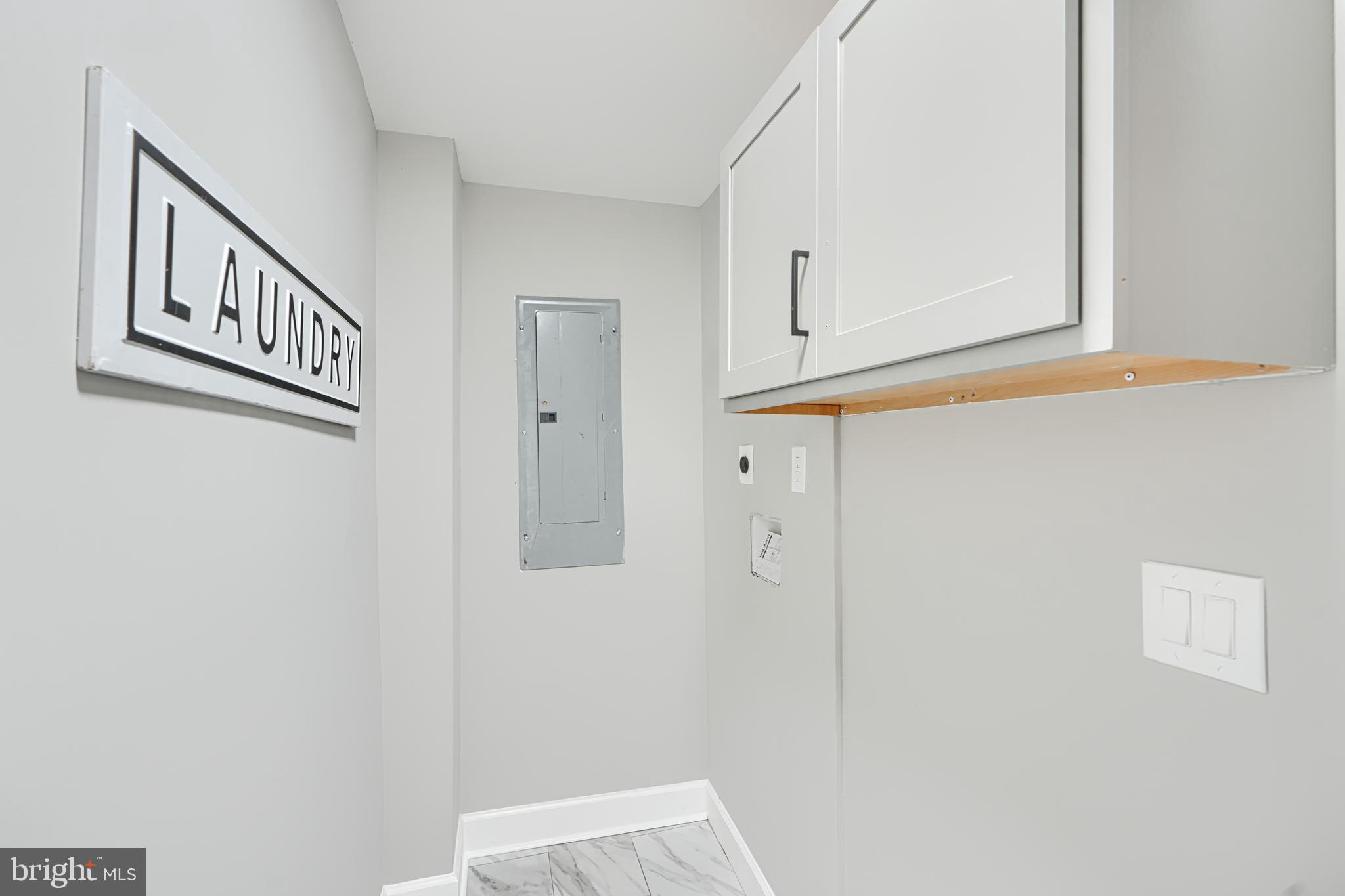 BIDDLE STREET - Residential