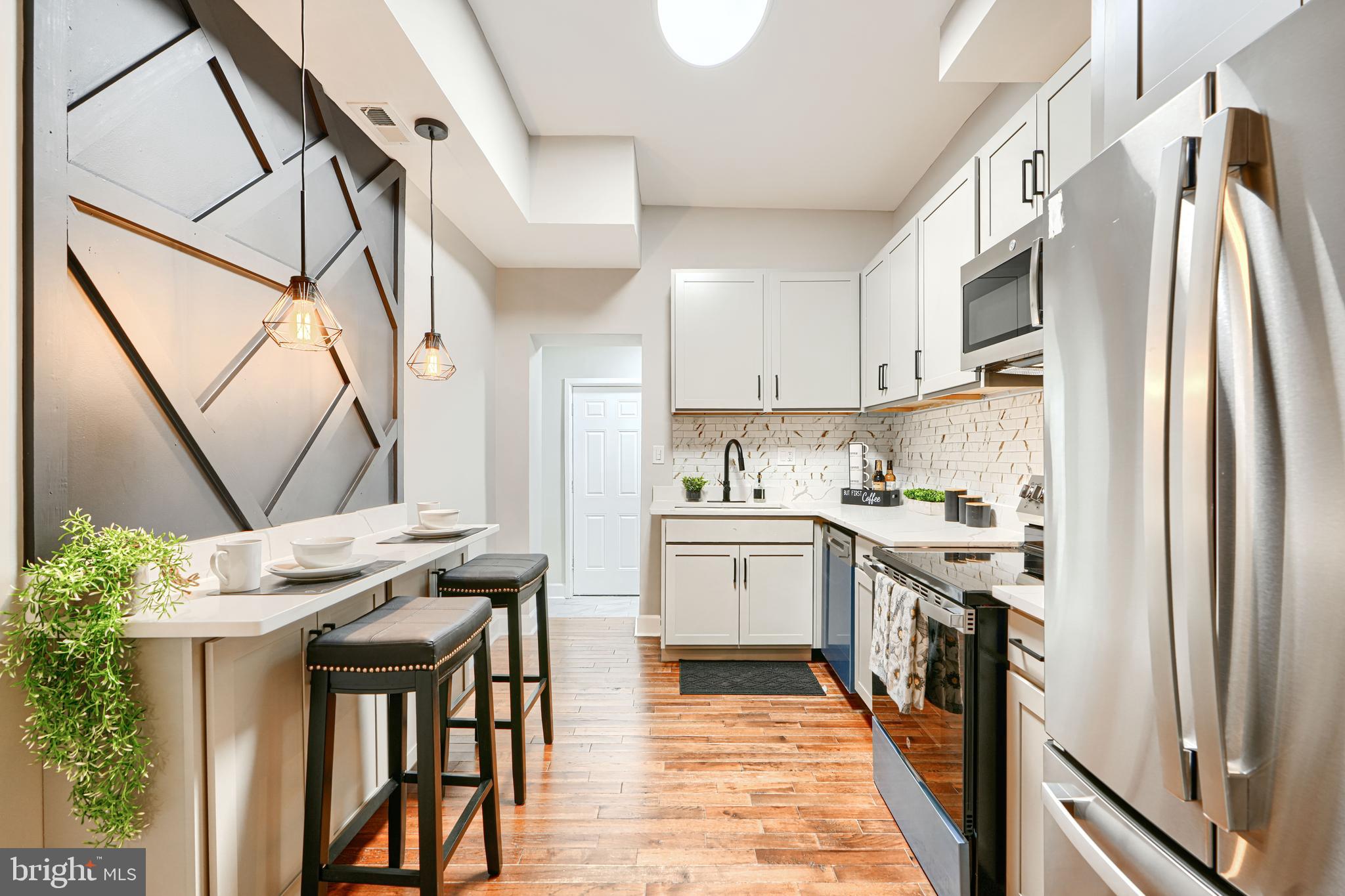 BIDDLE STREET - Residential