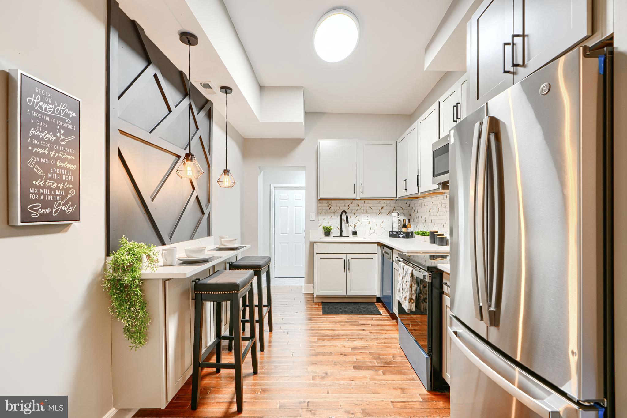 BIDDLE STREET - Residential