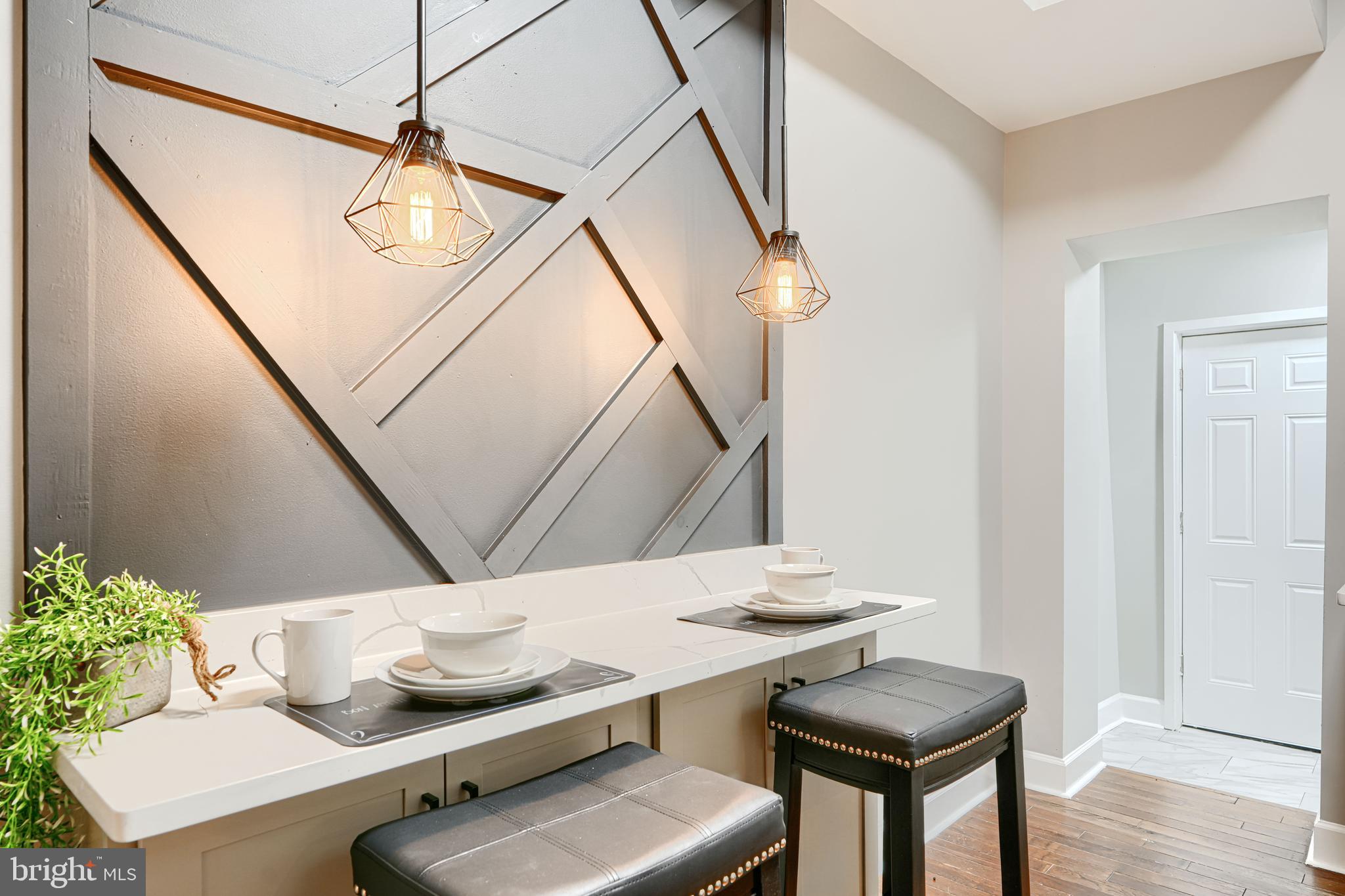 BIDDLE STREET - Residential