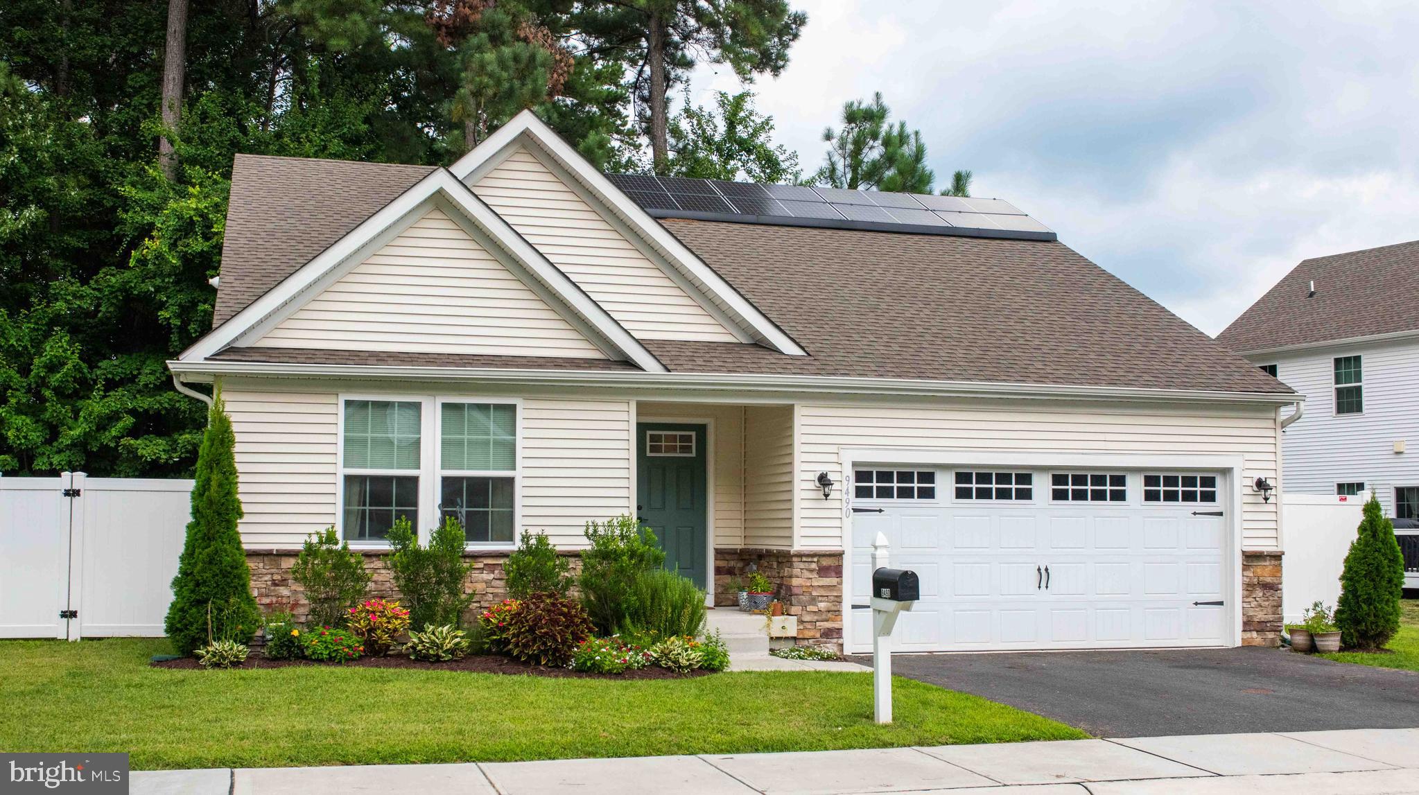 HERON PONDS - Residential