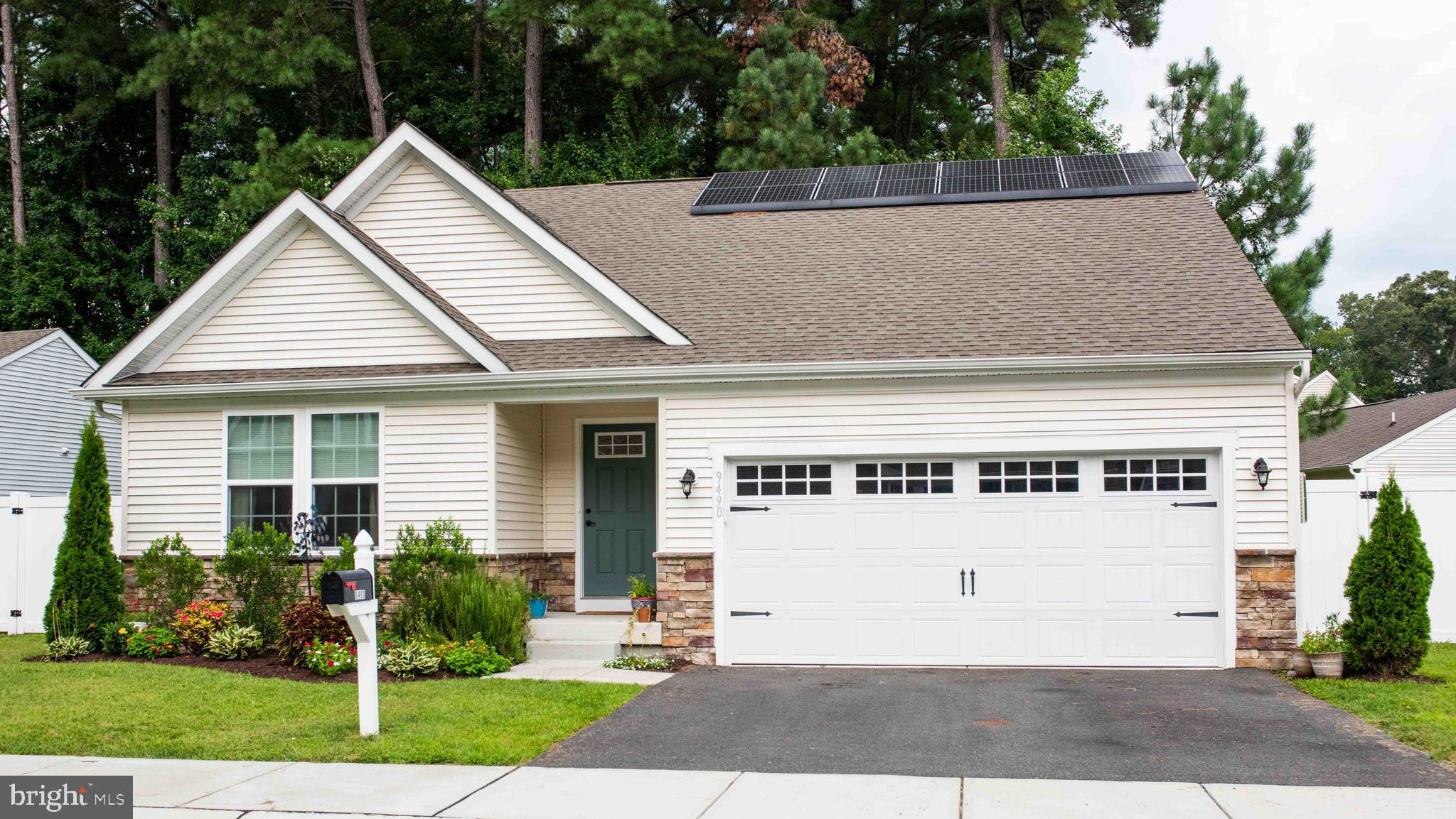 HERON PONDS - Residential