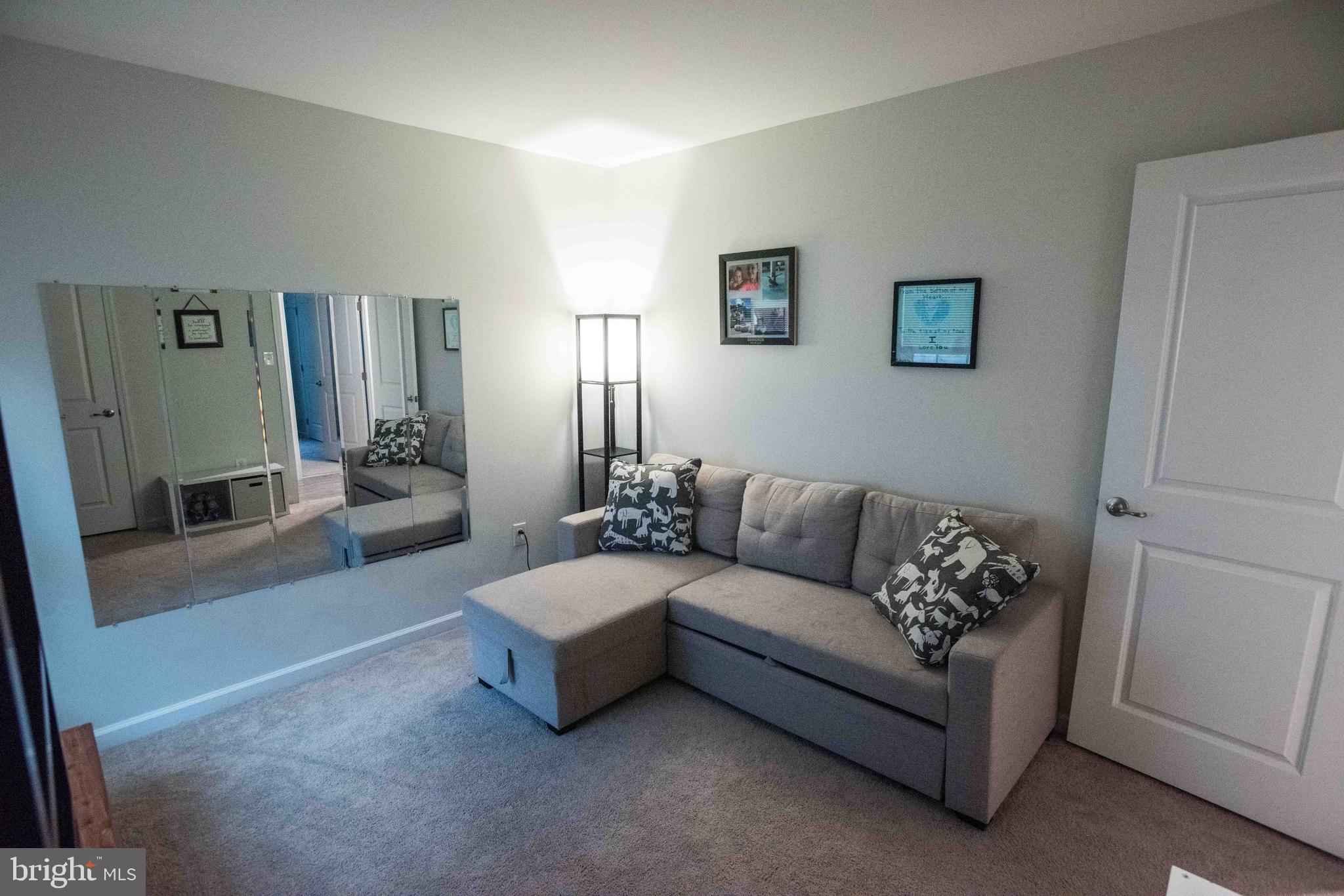 HERON PONDS - Residential