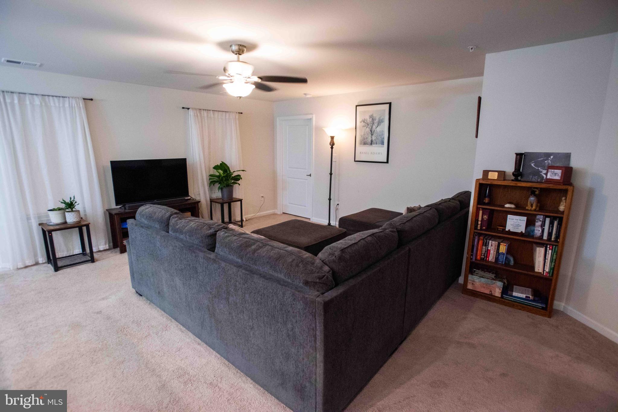 HERON PONDS - Residential