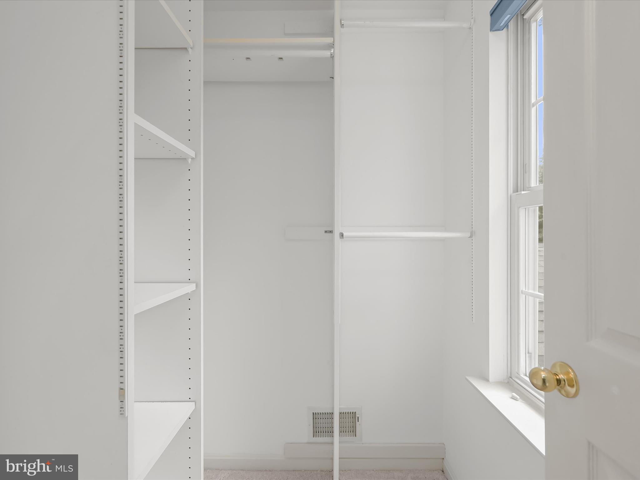 VILLAGE OF RIVER HILL - Residential