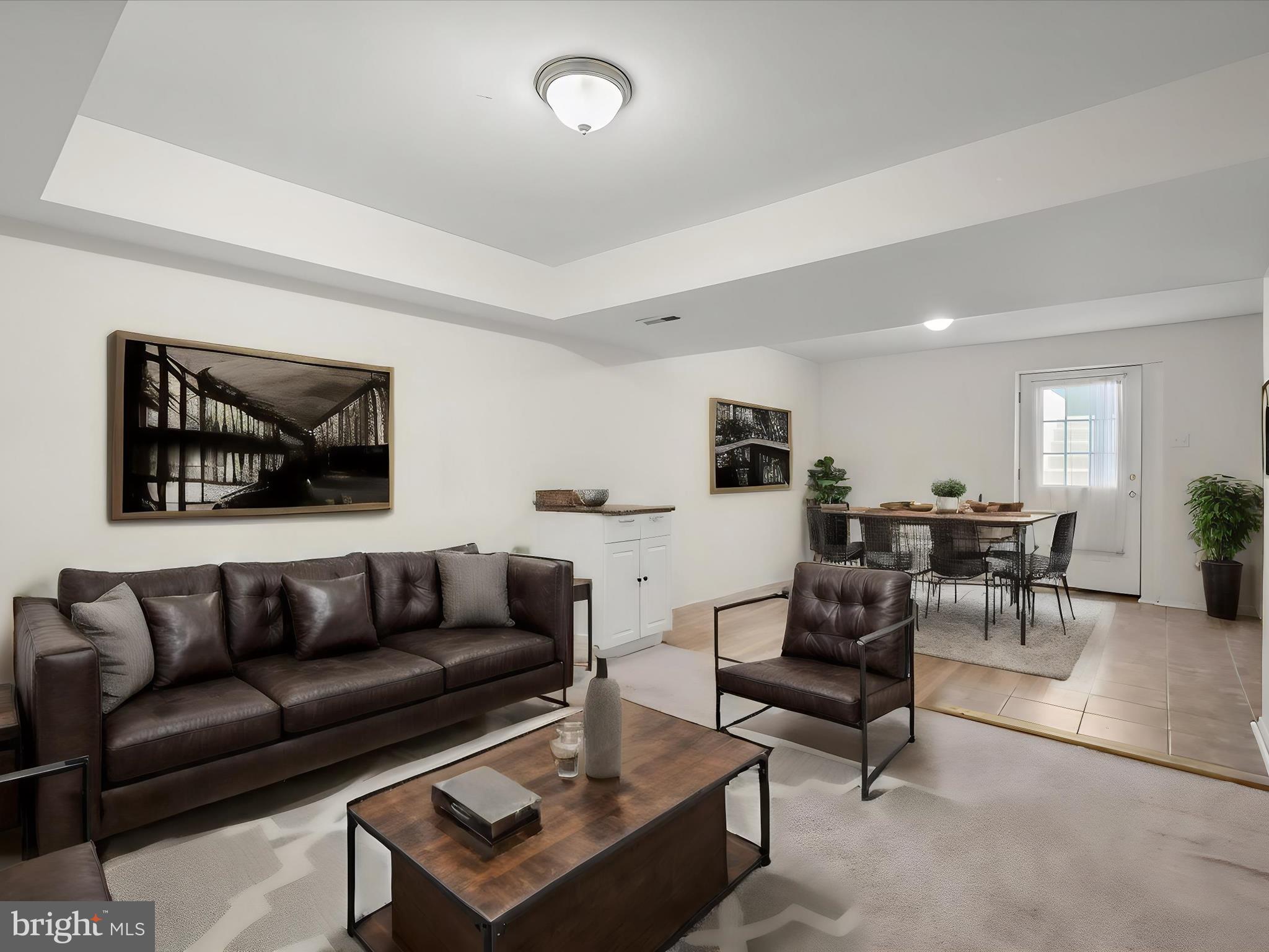 VILLAGE OF RIVER HILL - Residential