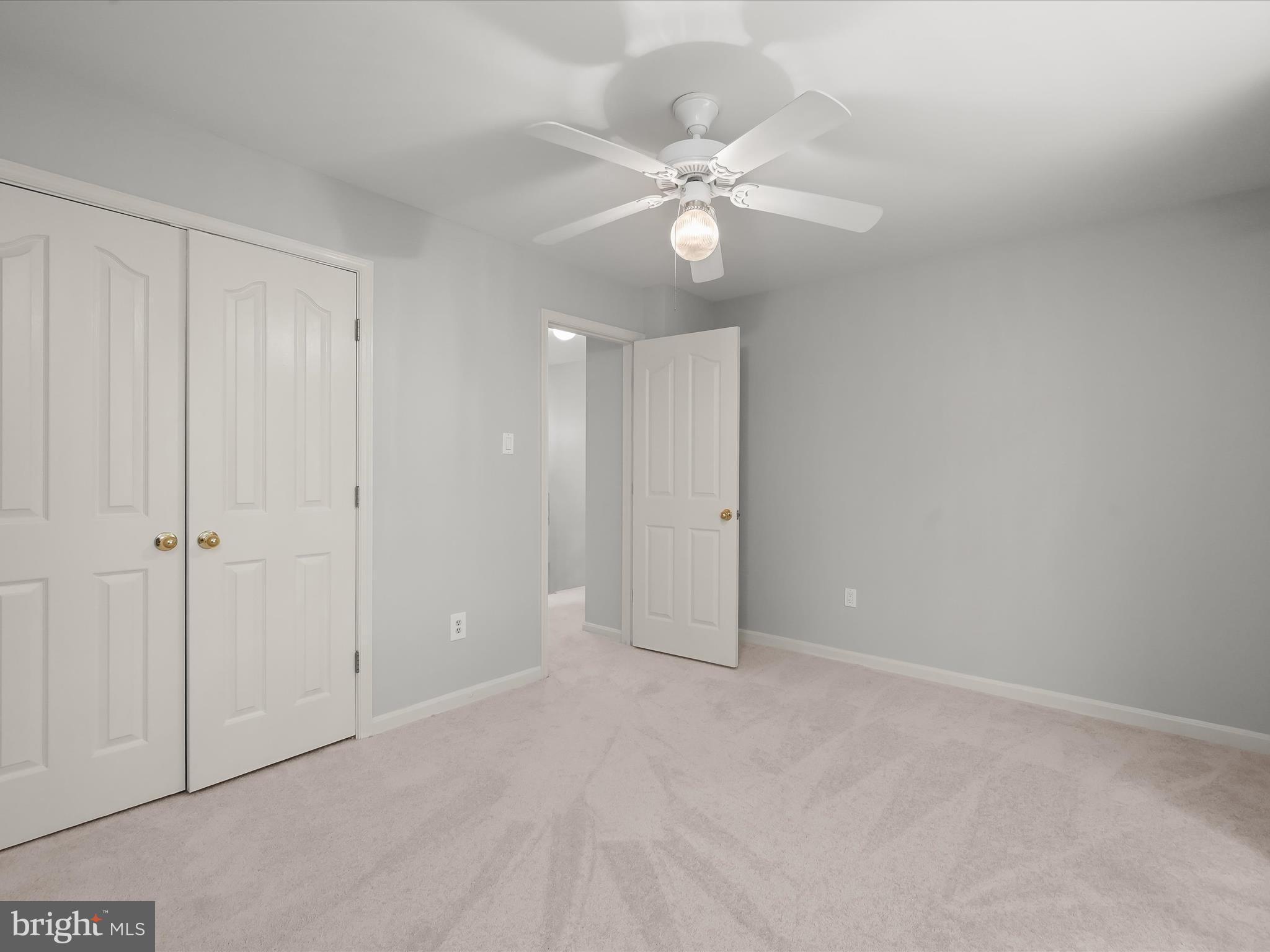 VILLAGE OF RIVER HILL - Residential