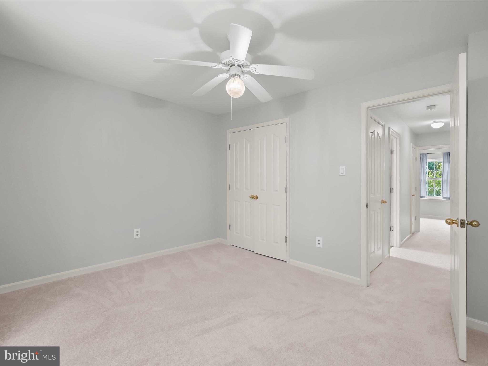 VILLAGE OF RIVER HILL - Residential