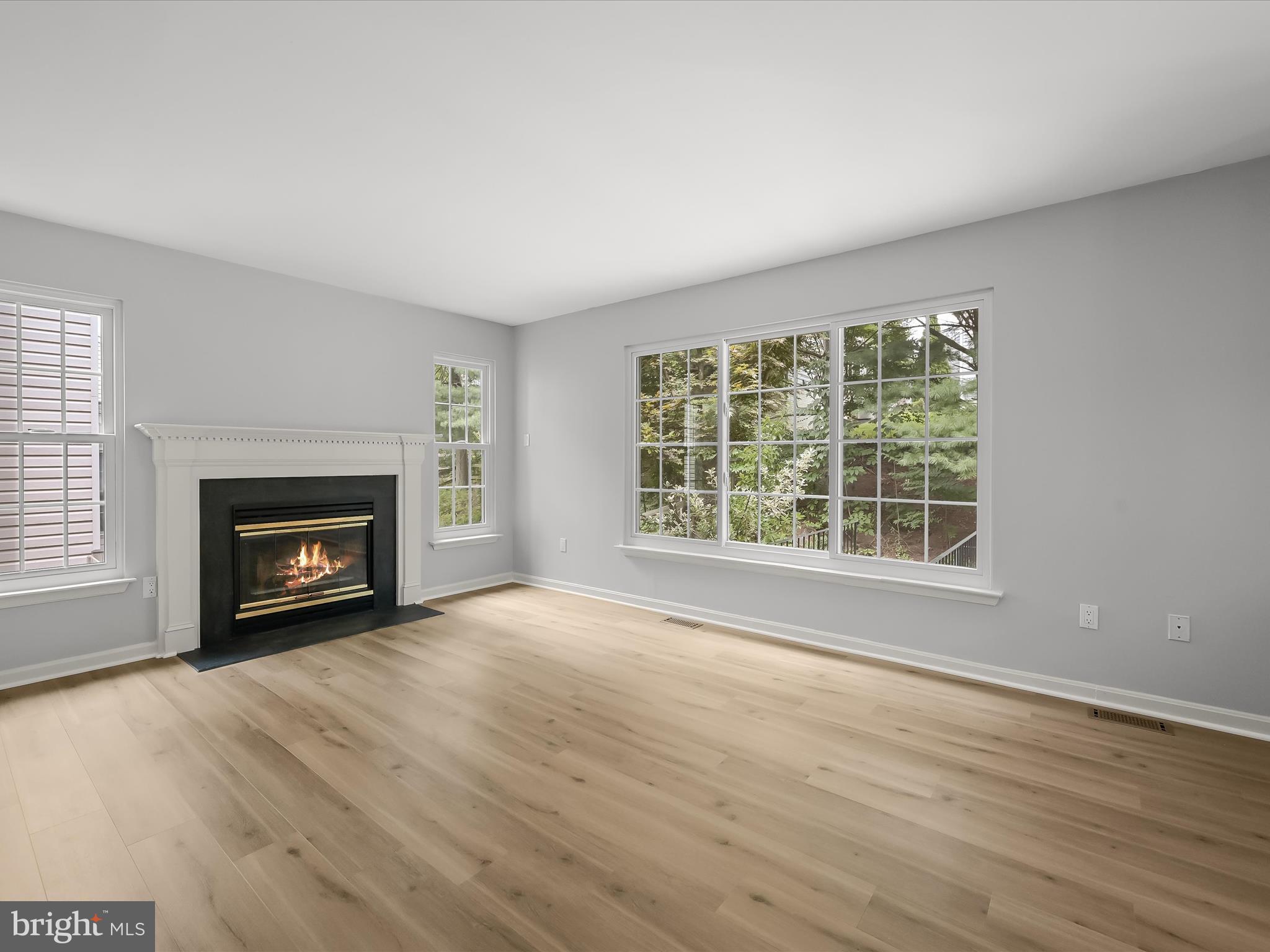 VILLAGE OF RIVER HILL - Residential