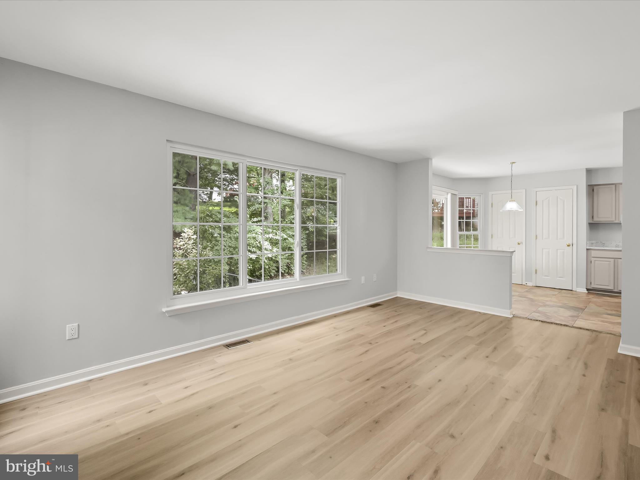 VILLAGE OF RIVER HILL - Residential