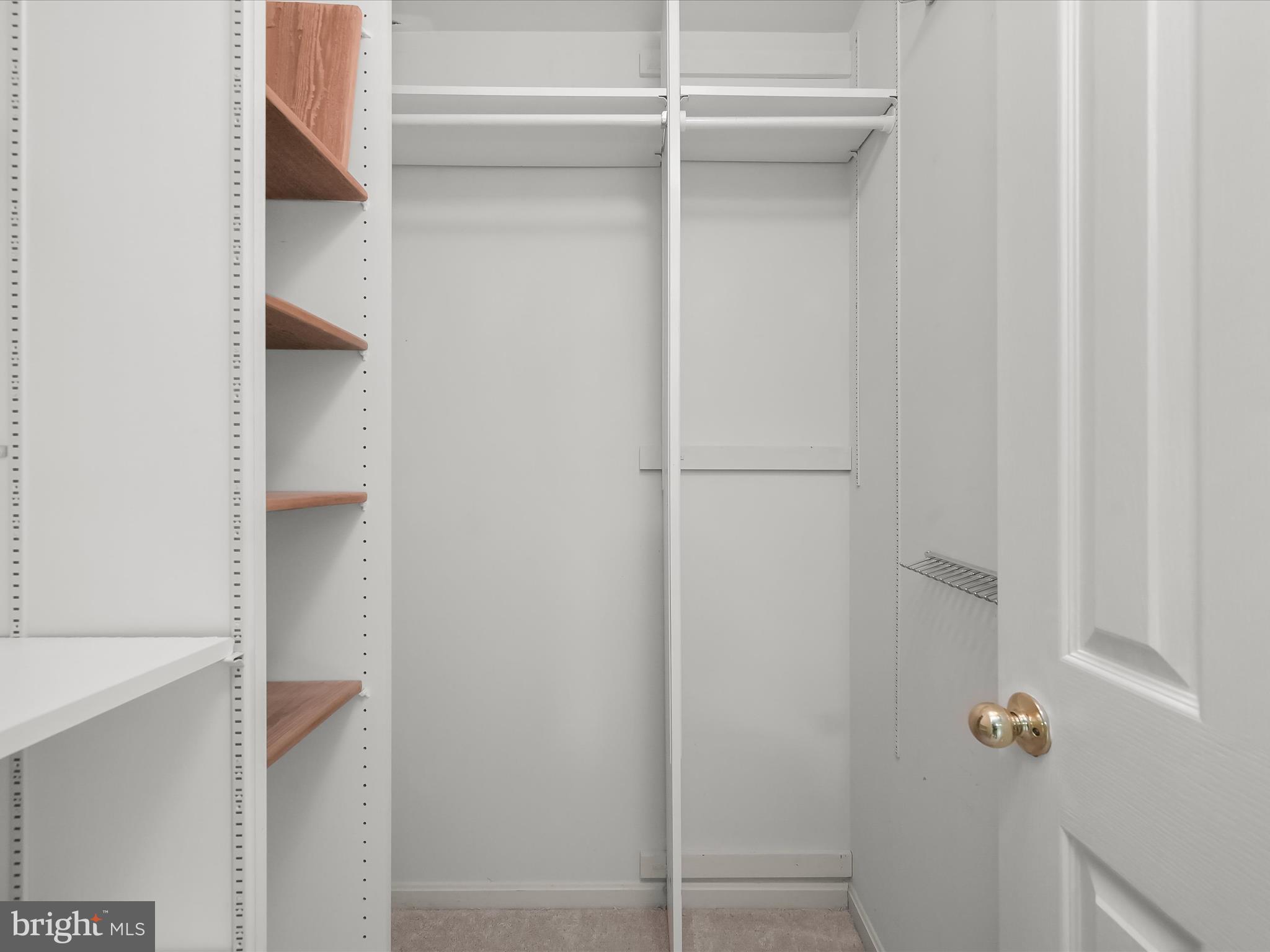 VILLAGE OF RIVER HILL - Residential