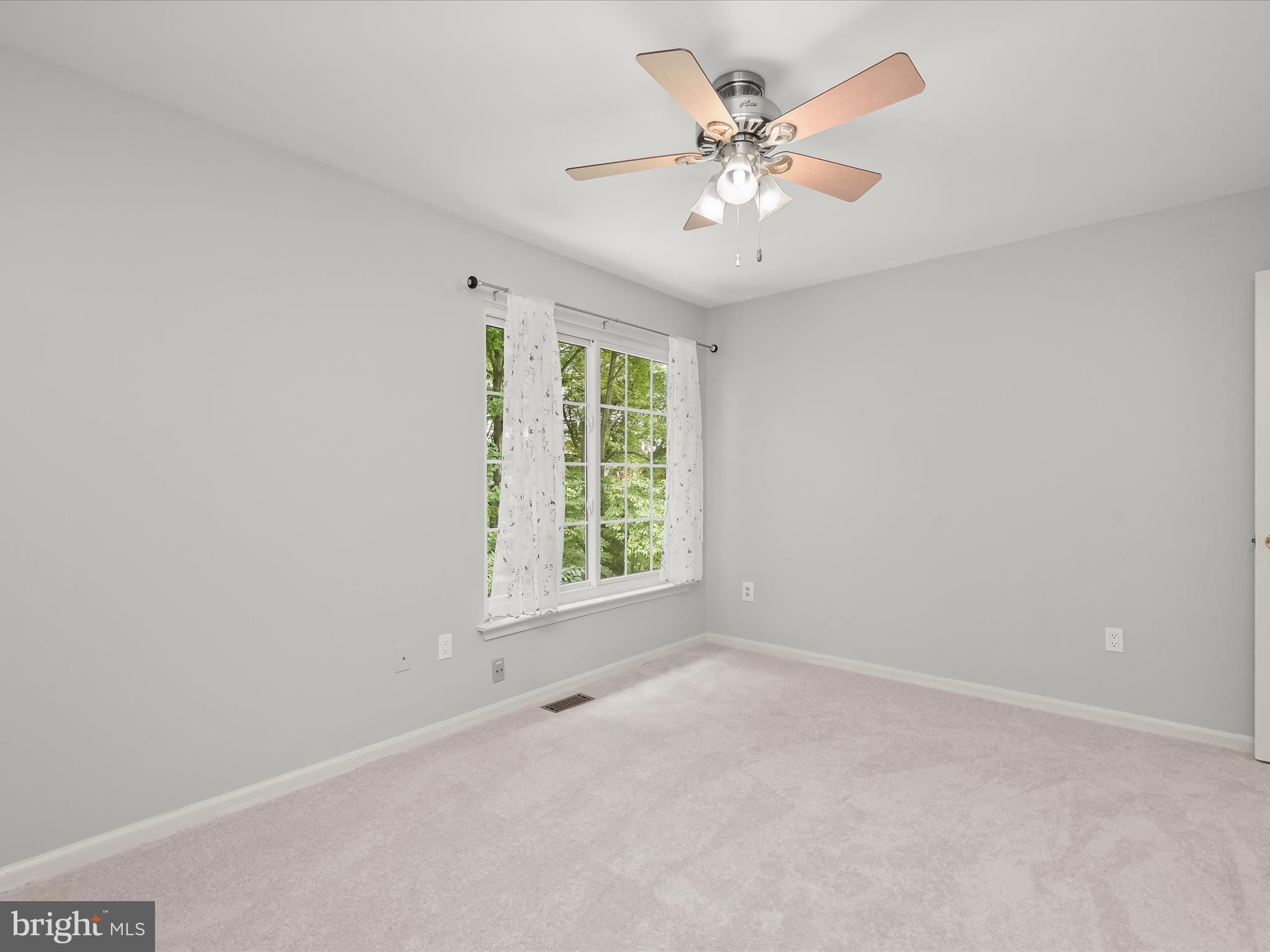 VILLAGE OF RIVER HILL - Residential