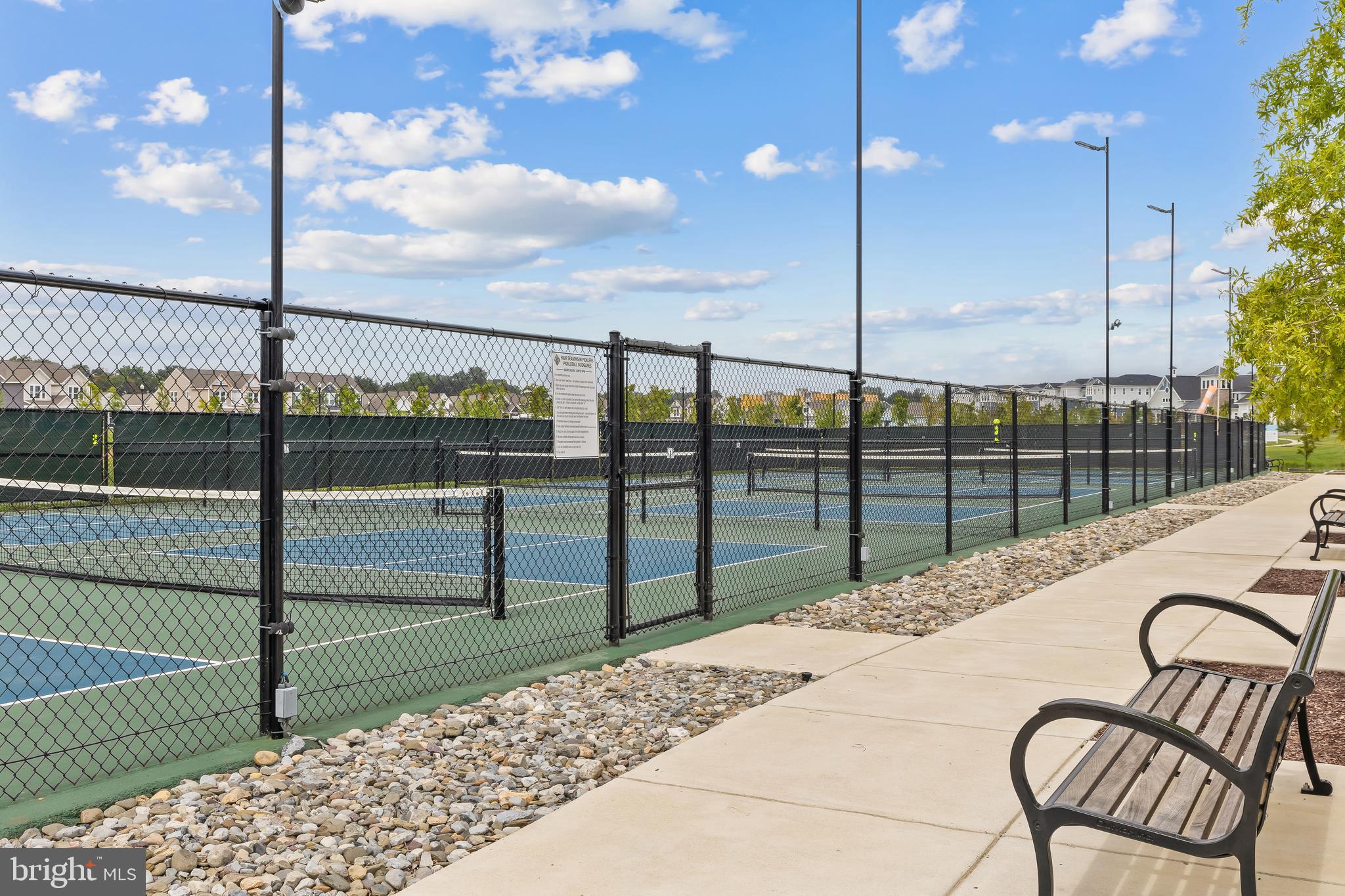 FOUR SEASONS AT KENT ISLAND - Residential