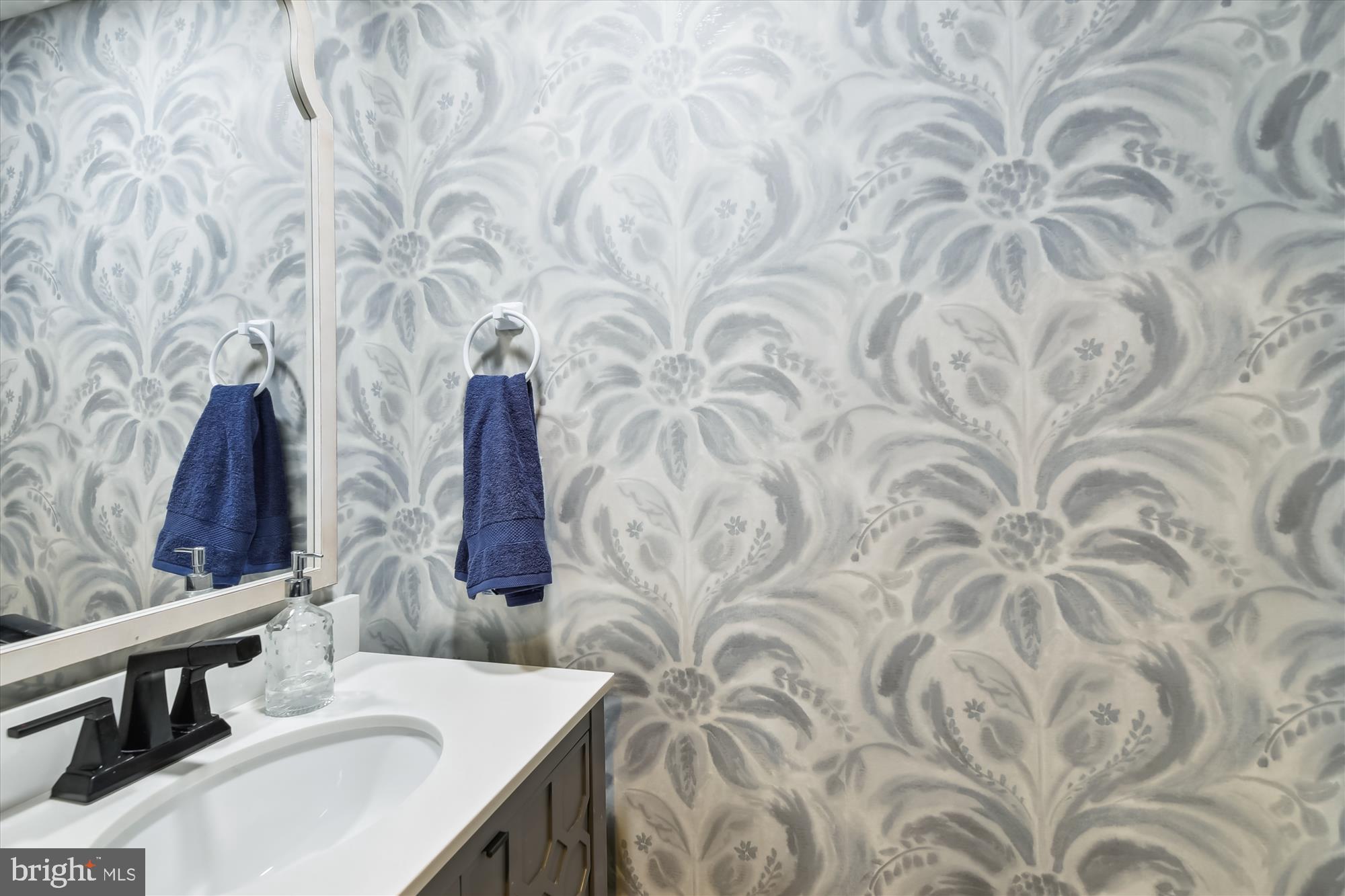 REGULARS - Residential