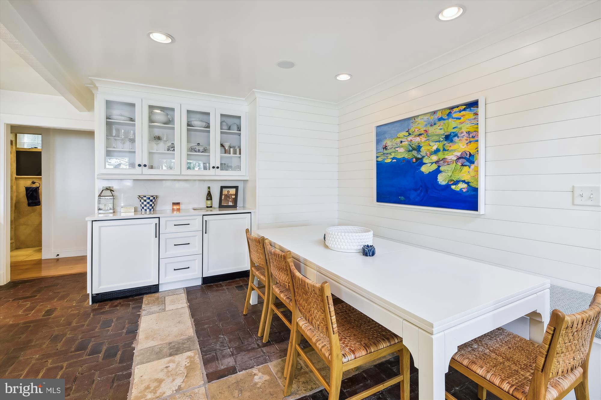 REGULARS - Residential