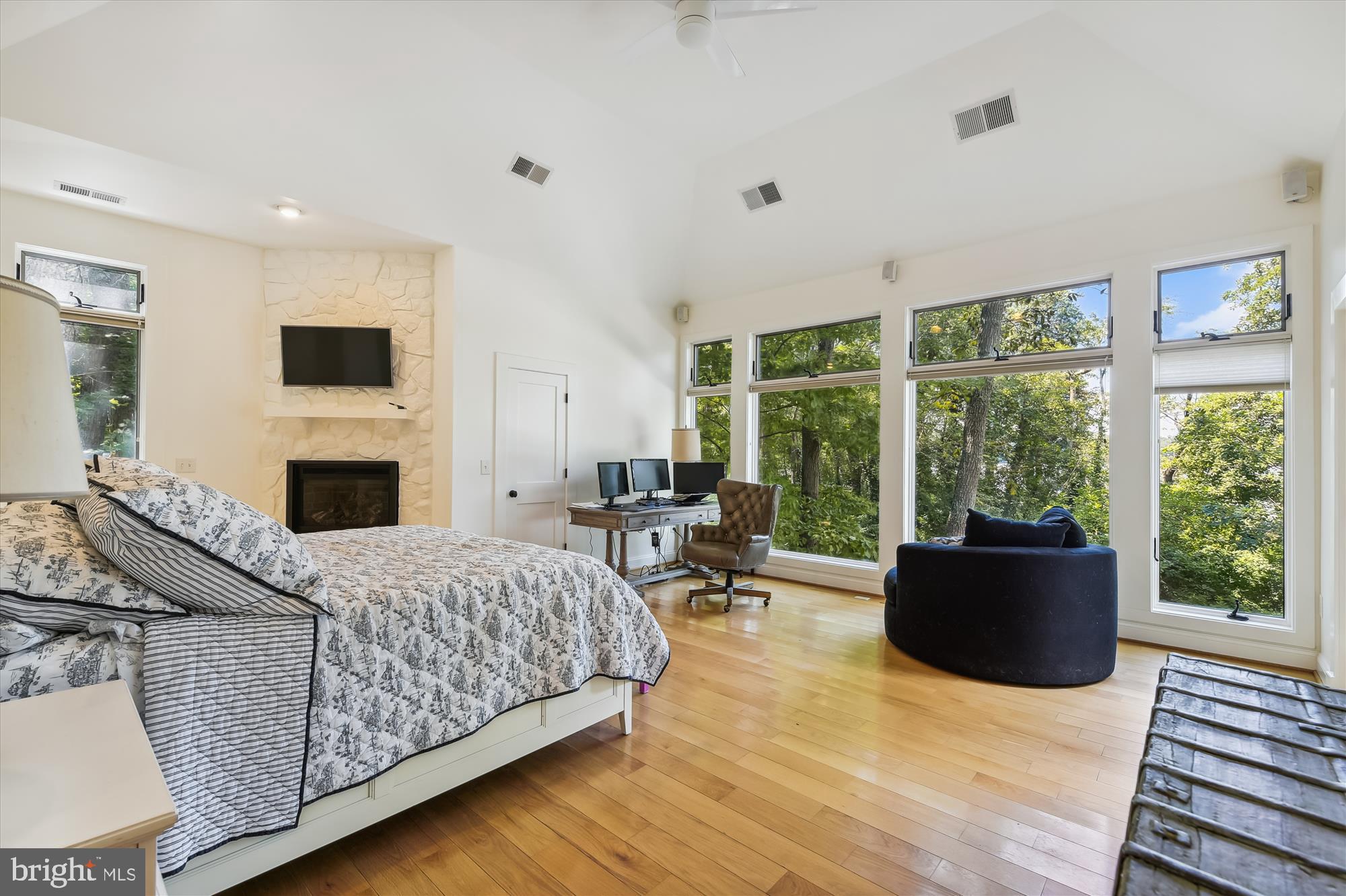 REGULARS - Residential