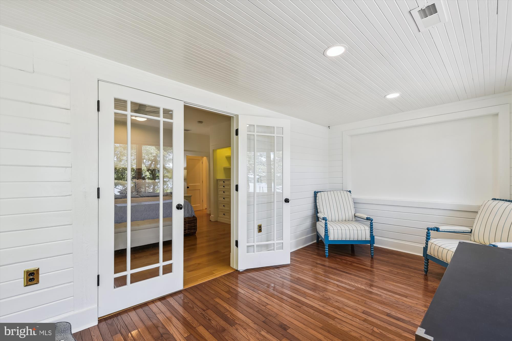 REGULARS - Residential