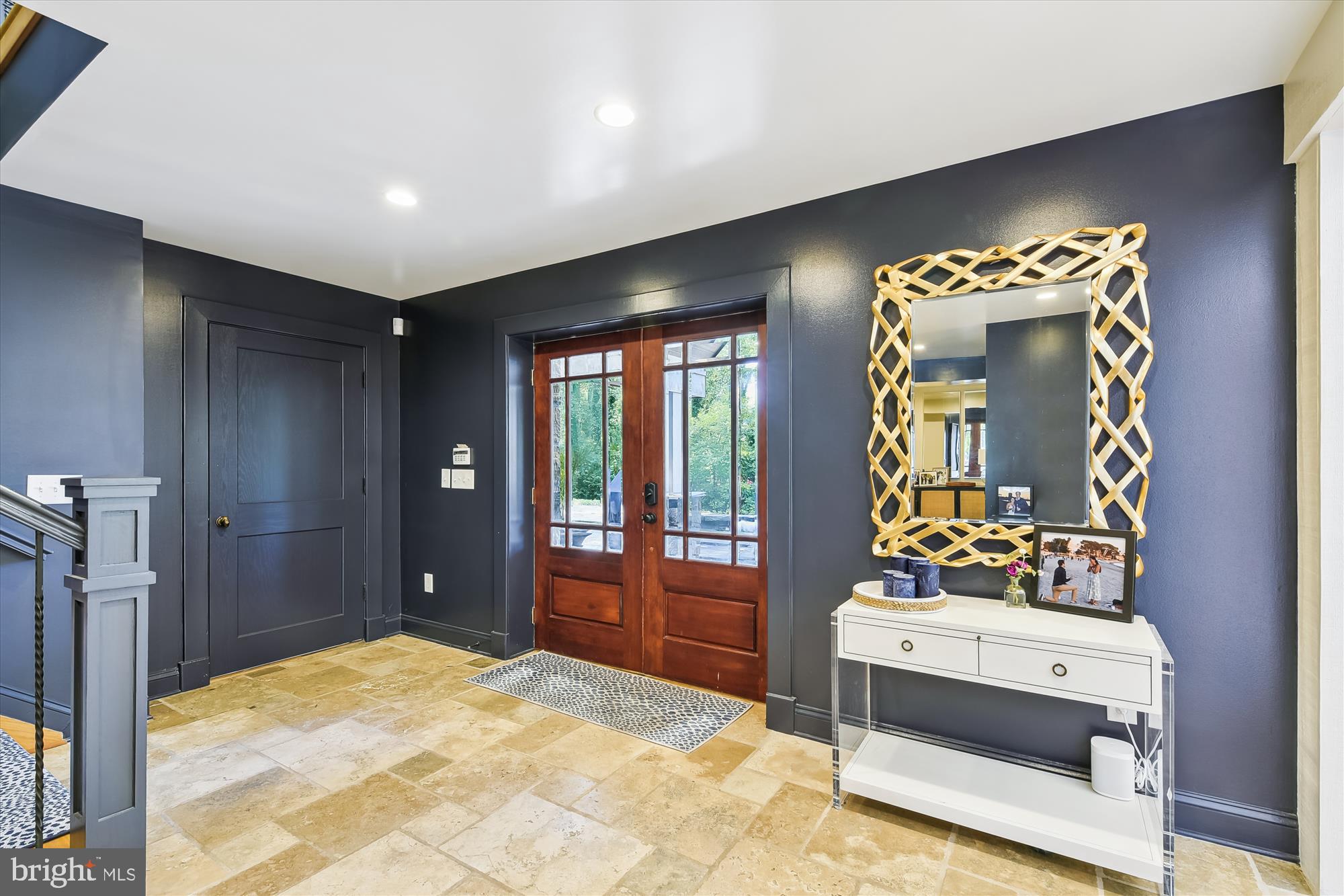 REGULARS - Residential