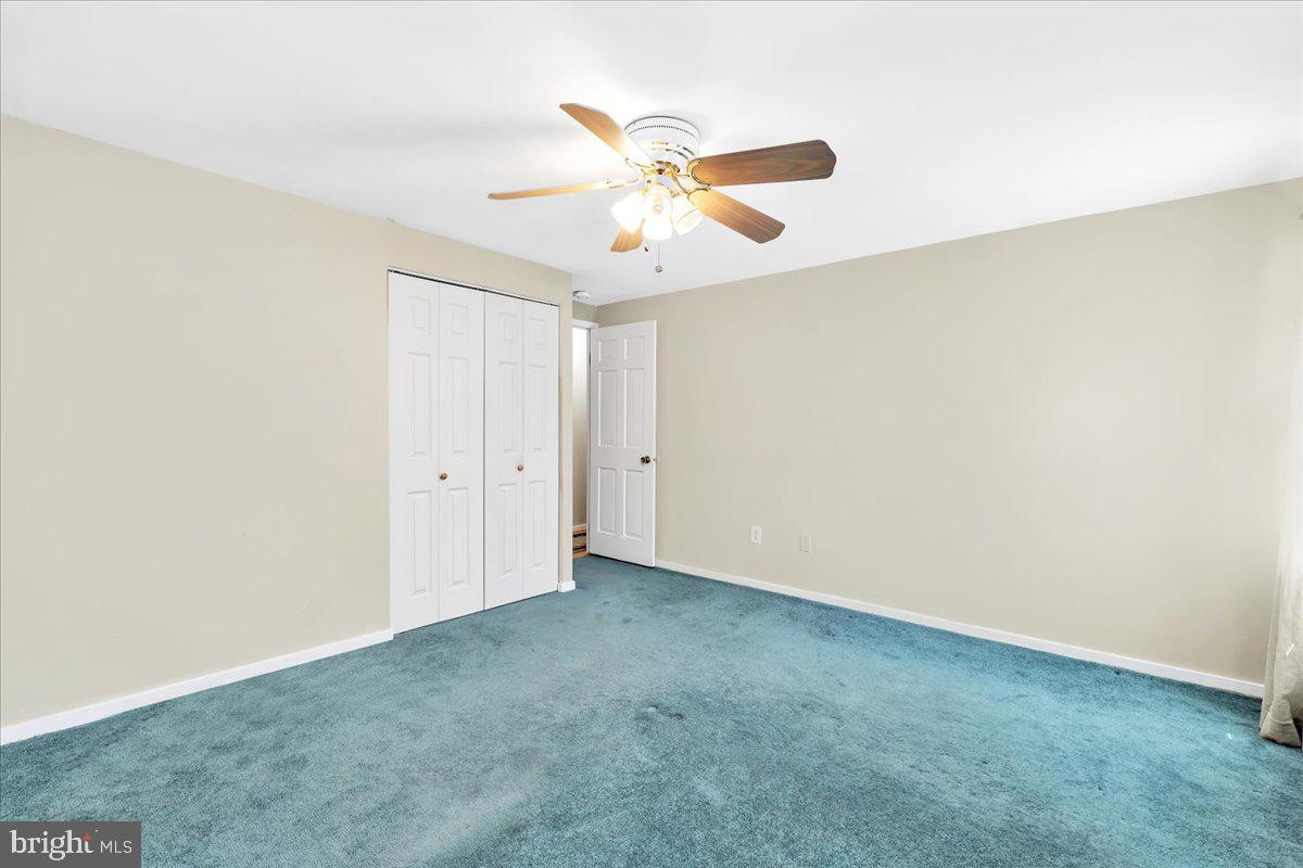 RIVER BEND - Residential