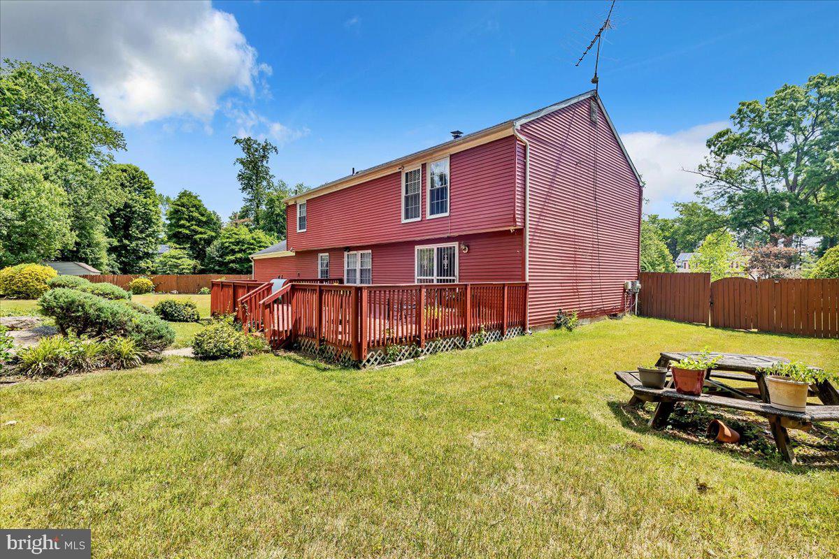 RIVER BEND - Residential