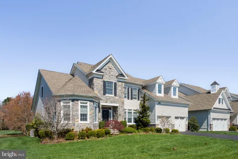 MLS: PADE2120886
