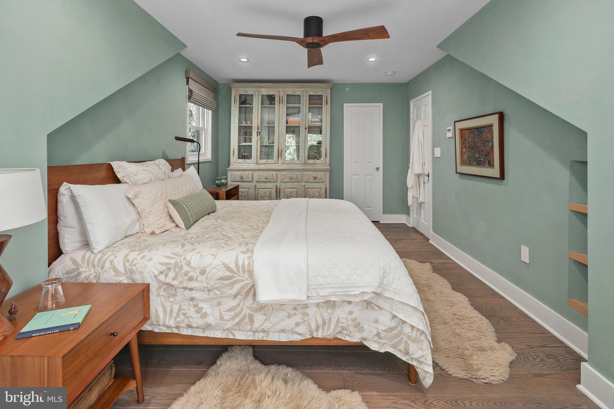 LYON VILLAGE - Residential