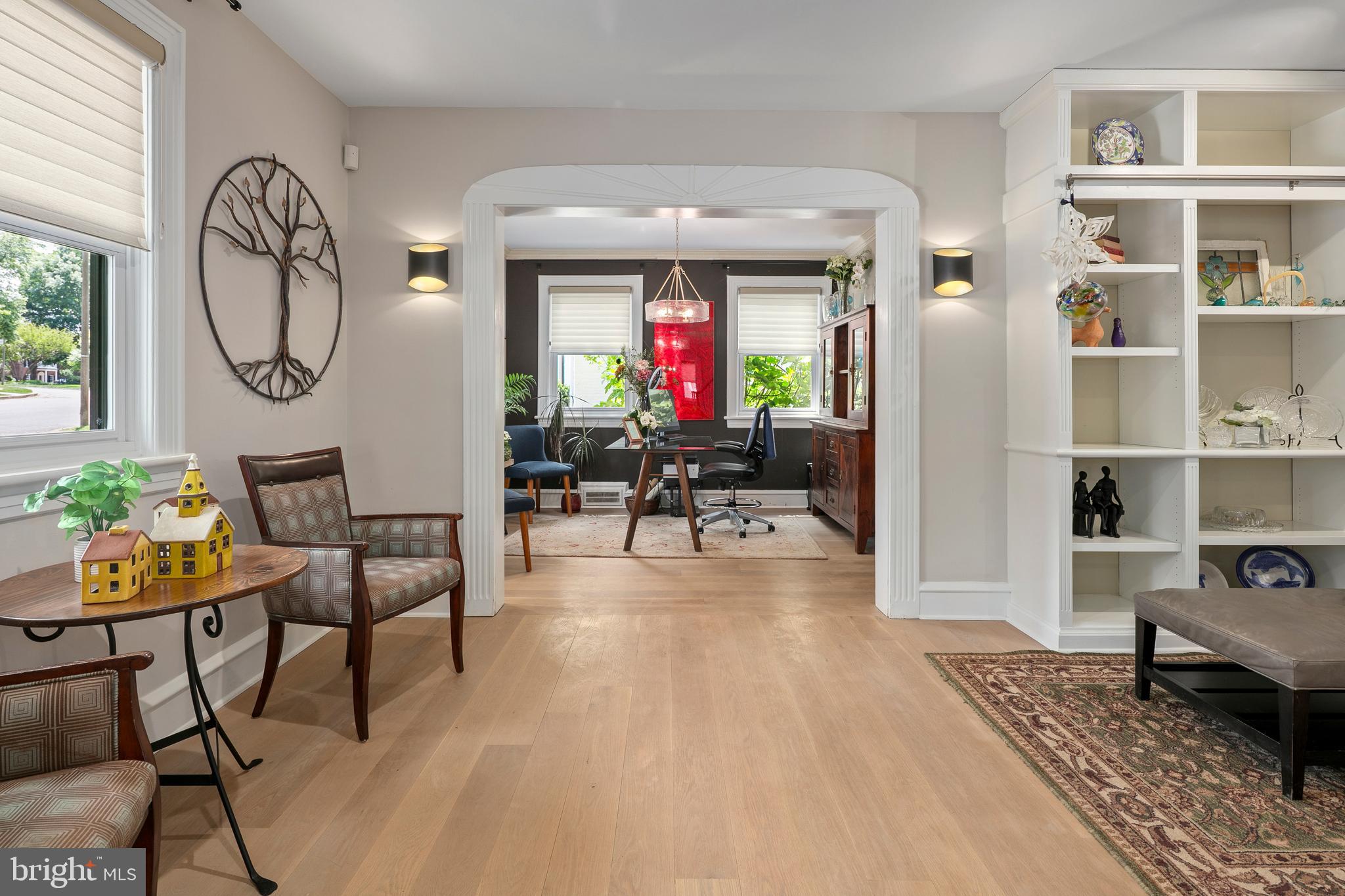 LYON VILLAGE - Residential