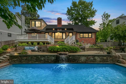 3175 21st Street N, Arlington, VA 22201 - MLS#: VAAR2057076