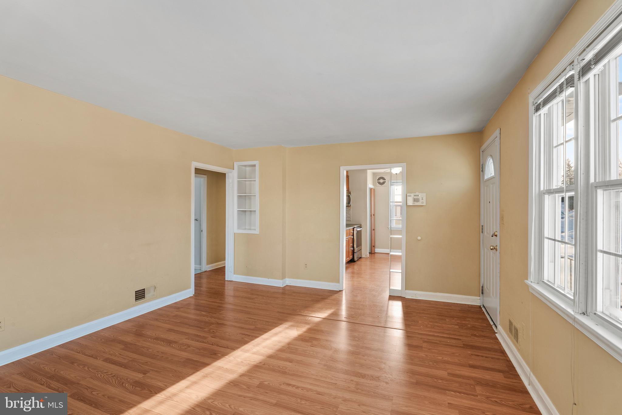 CAMPFIELD GARDENS - Residential