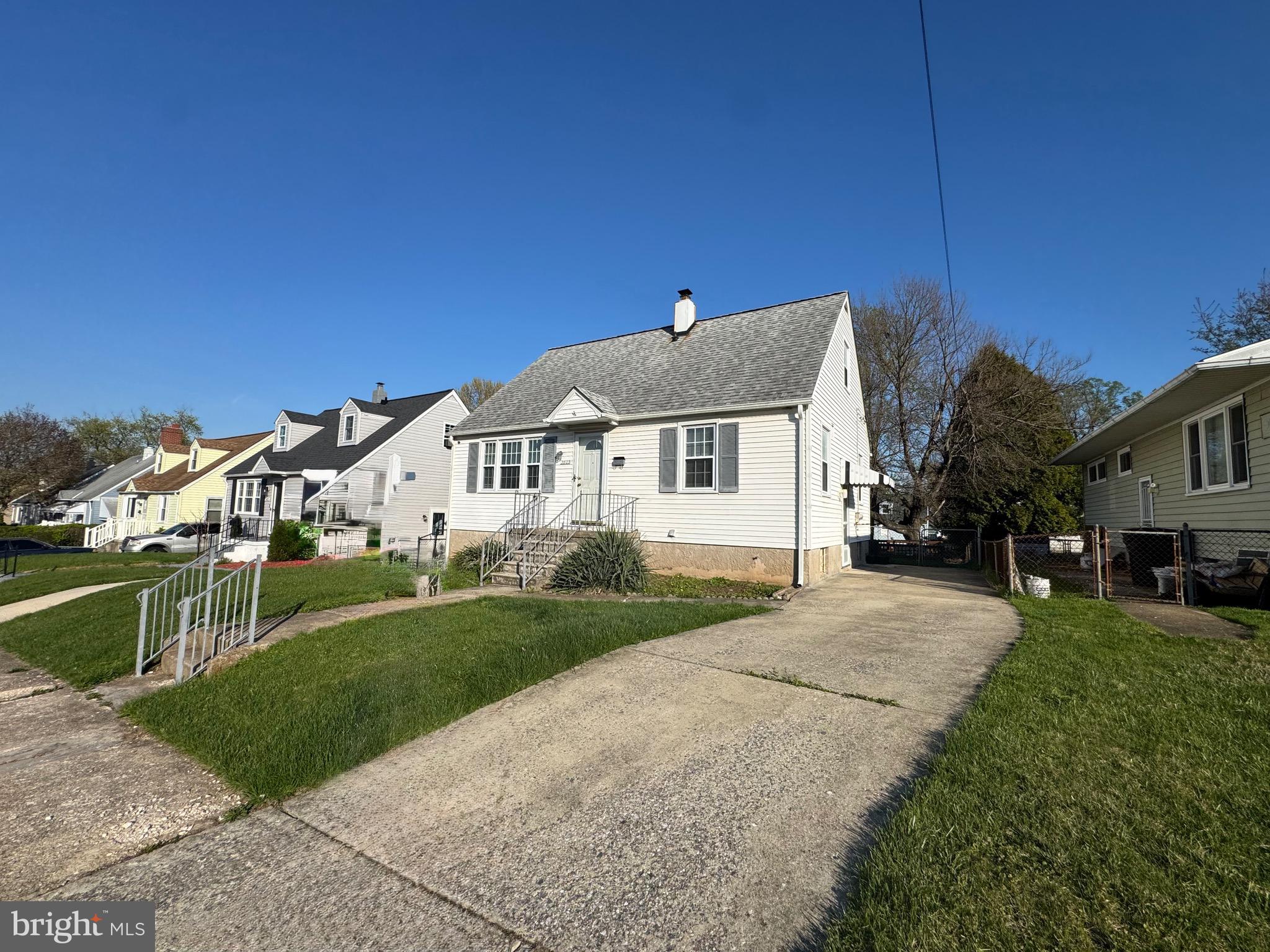 CAMPFIELD GARDENS - Residential