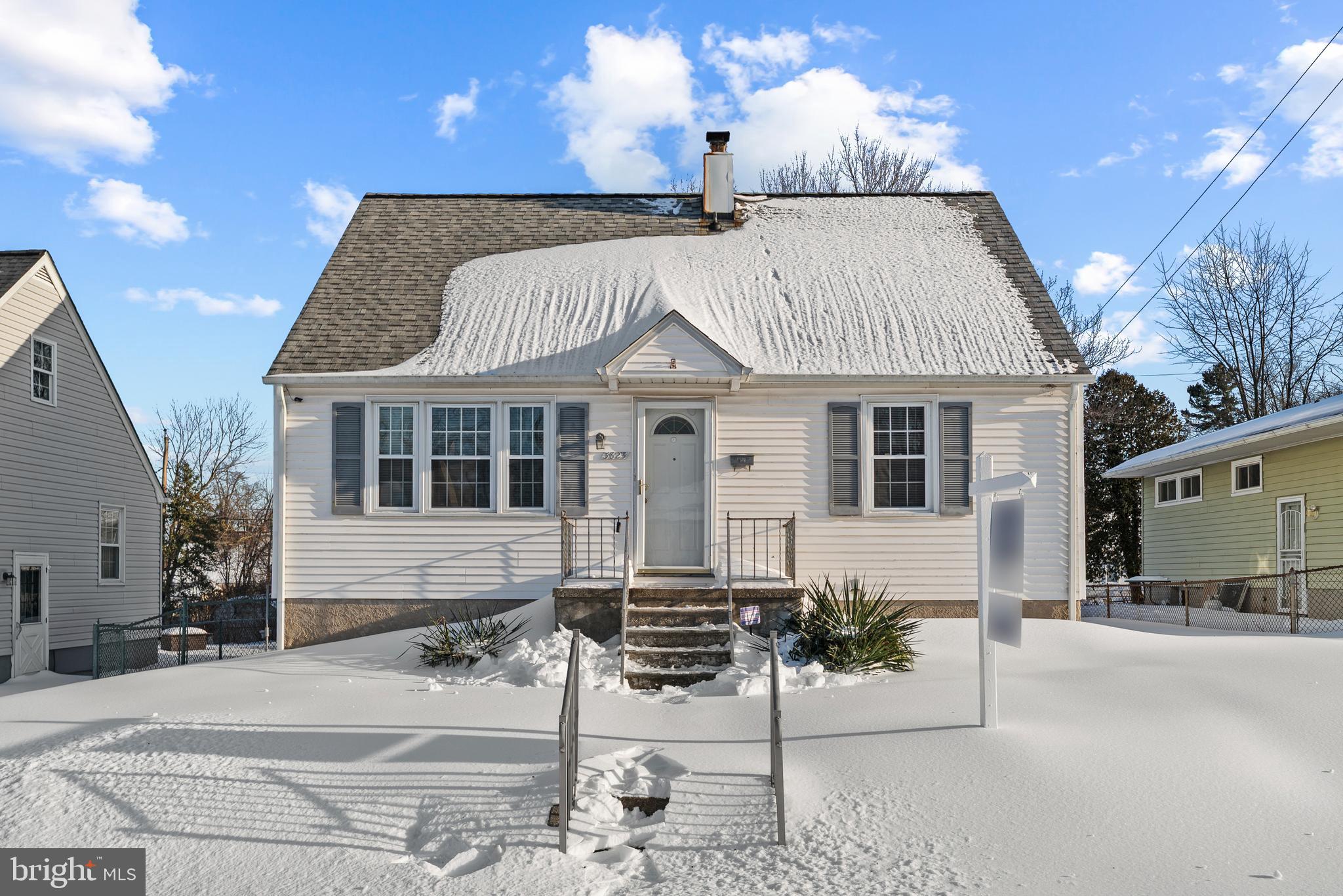 CAMPFIELD GARDENS - Residential