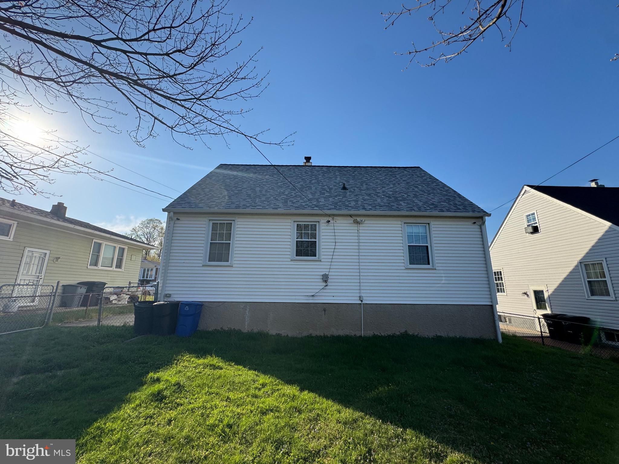 CAMPFIELD GARDENS - Residential