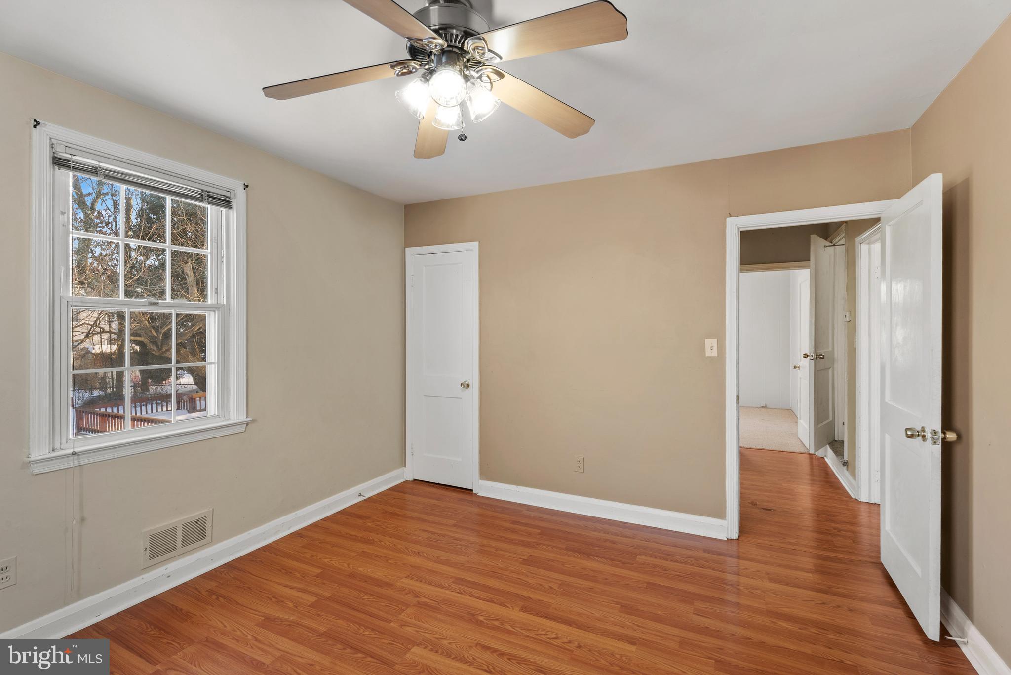 CAMPFIELD GARDENS - Residential