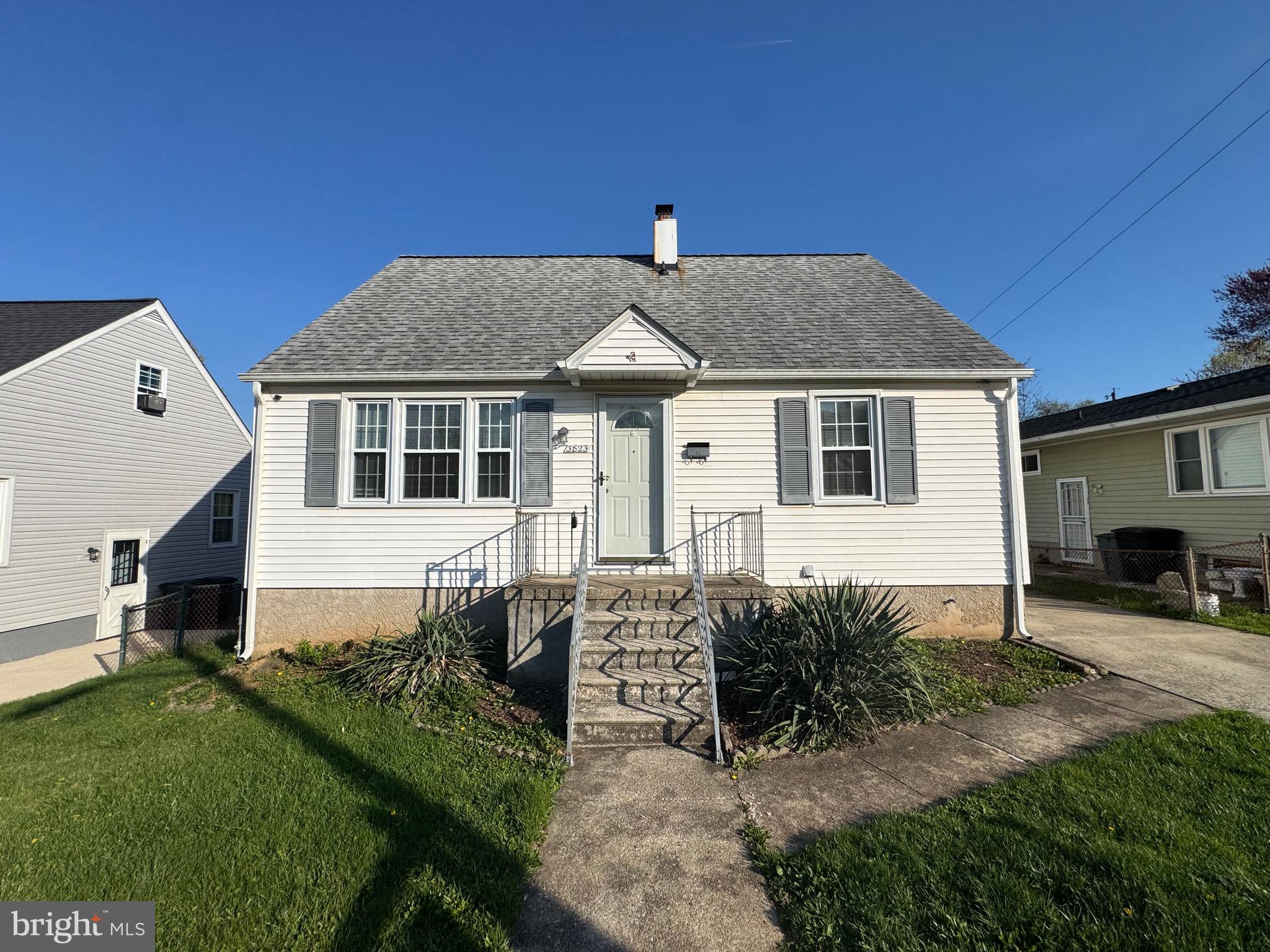 CAMPFIELD GARDENS - Residential