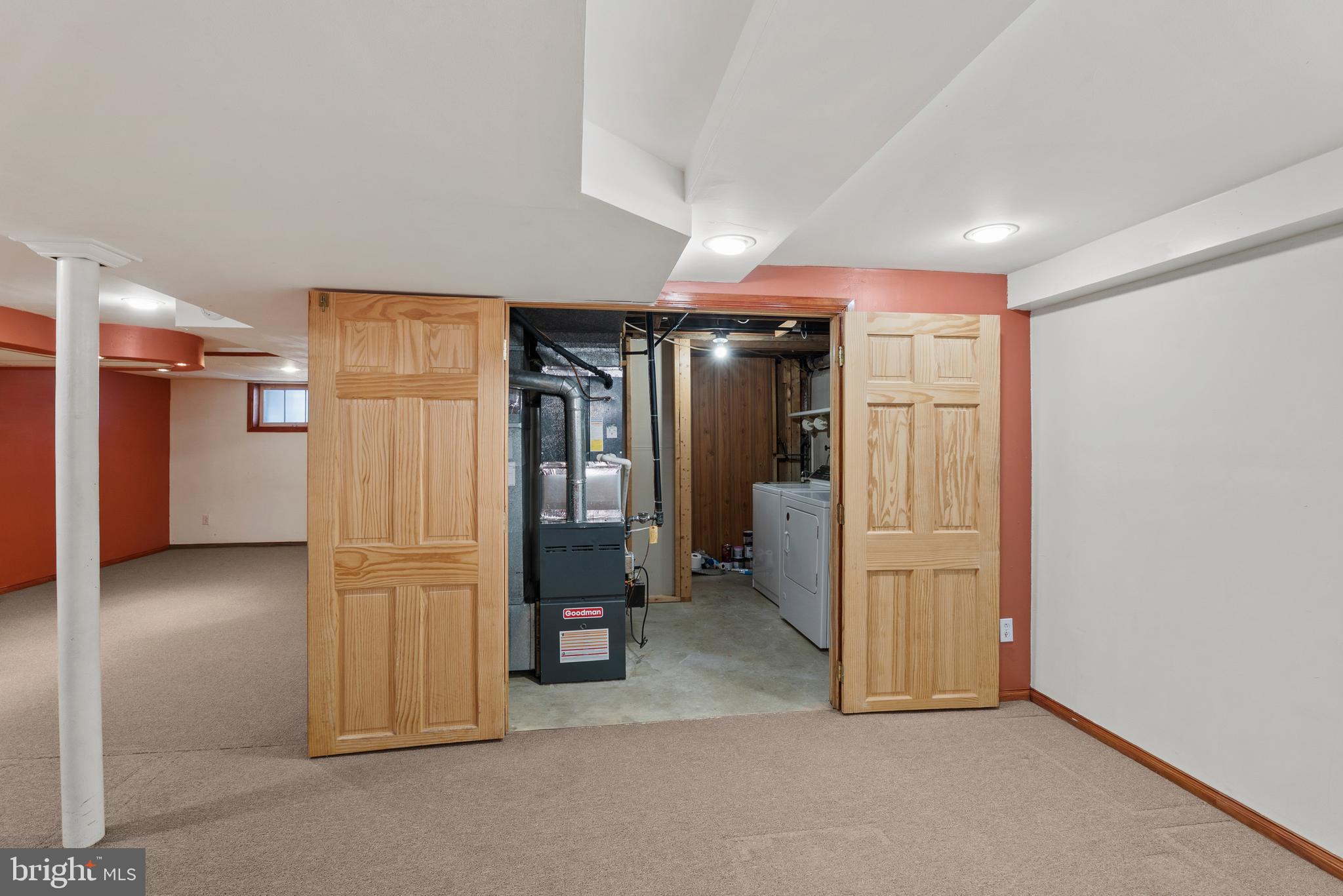 CAMPFIELD GARDENS - Residential