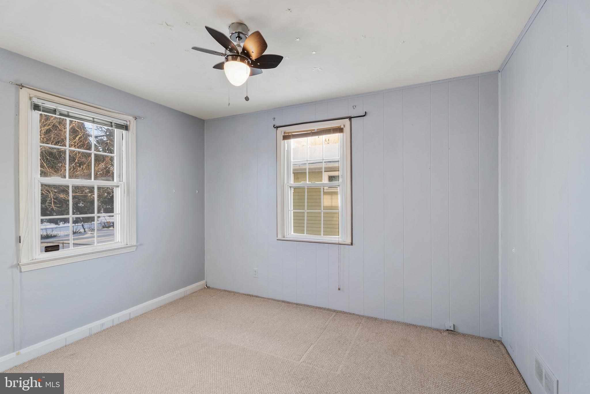 CAMPFIELD GARDENS - Residential