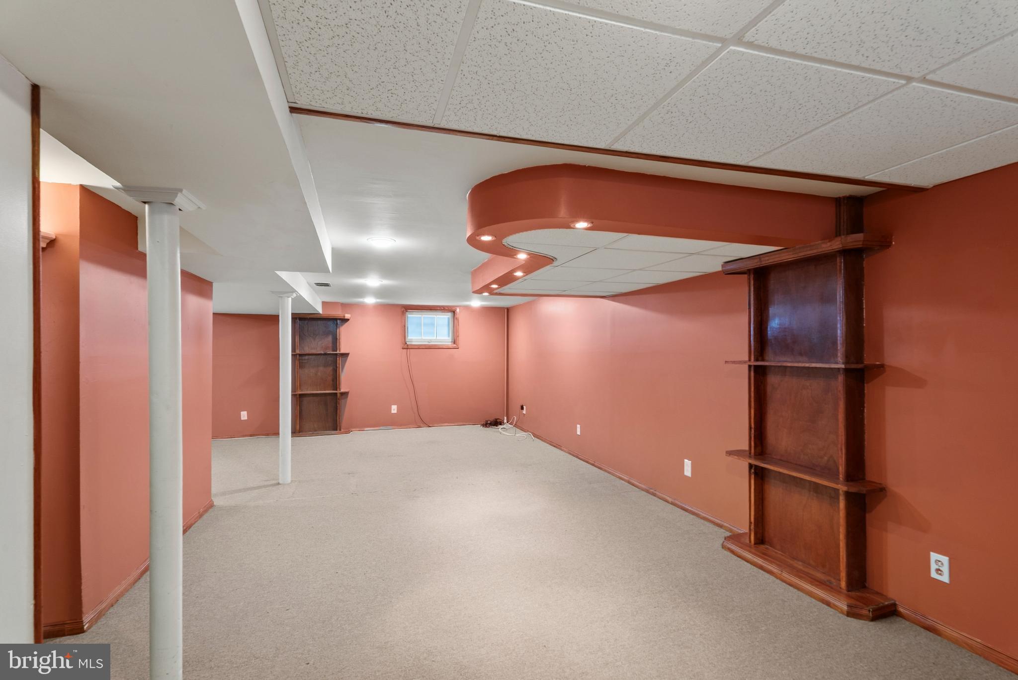 CAMPFIELD GARDENS - Residential