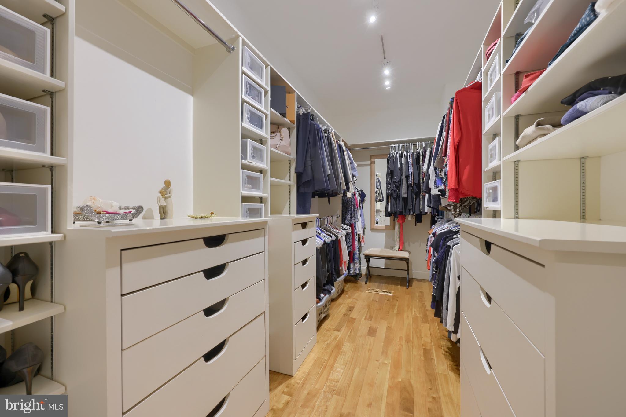 BENT CREEK - Residential