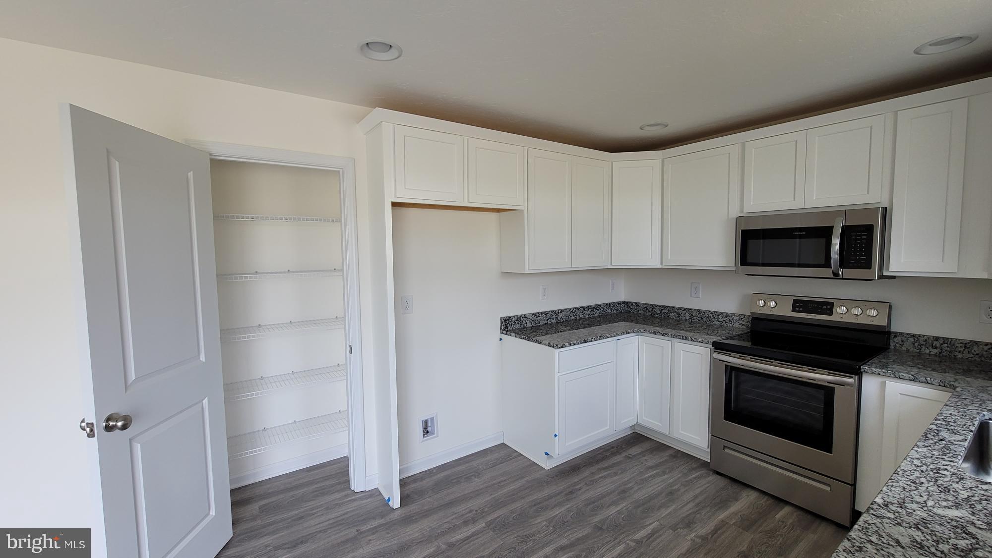 575 LEDGER DRIVE 45