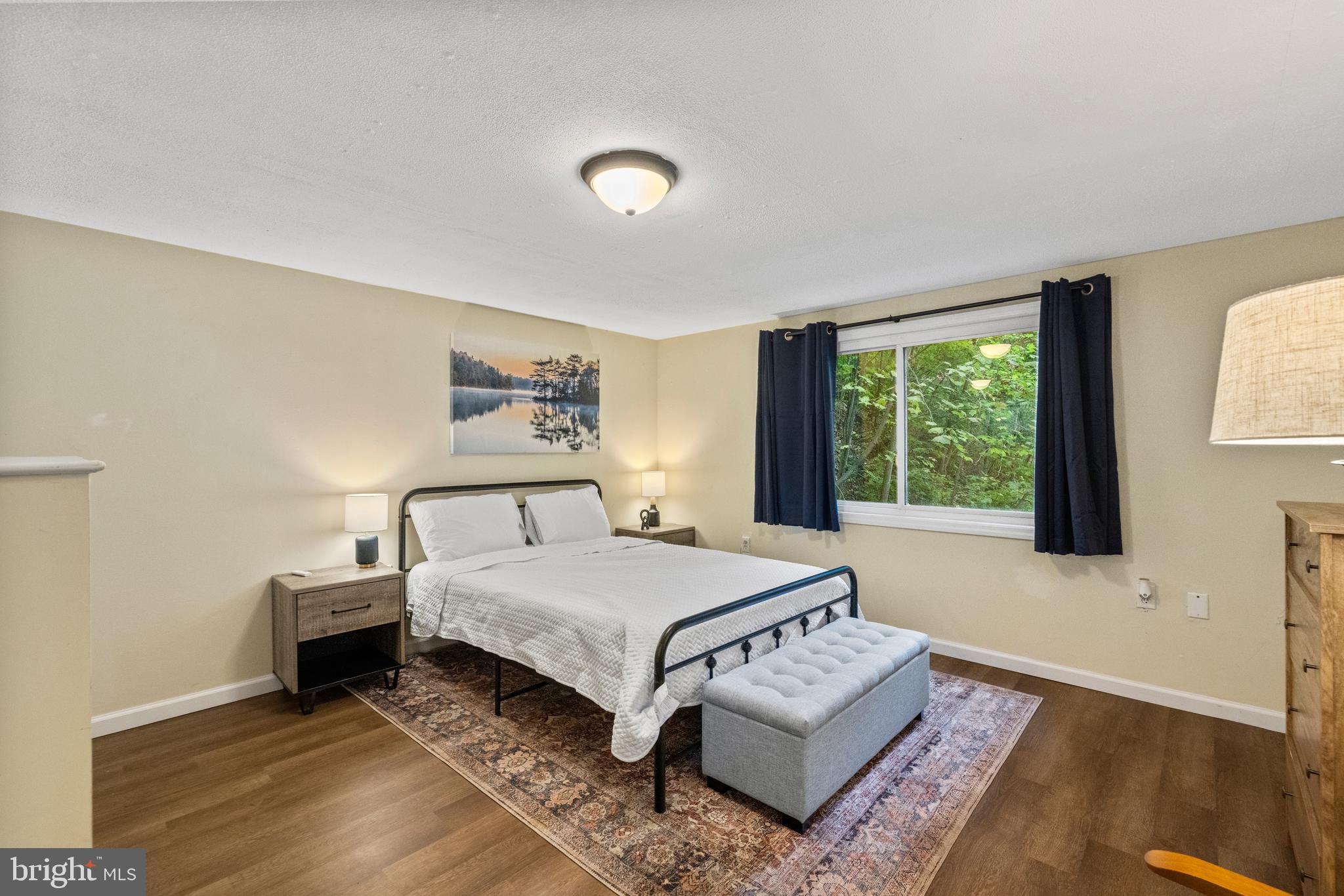 GLENWOOD FOREST - Residential