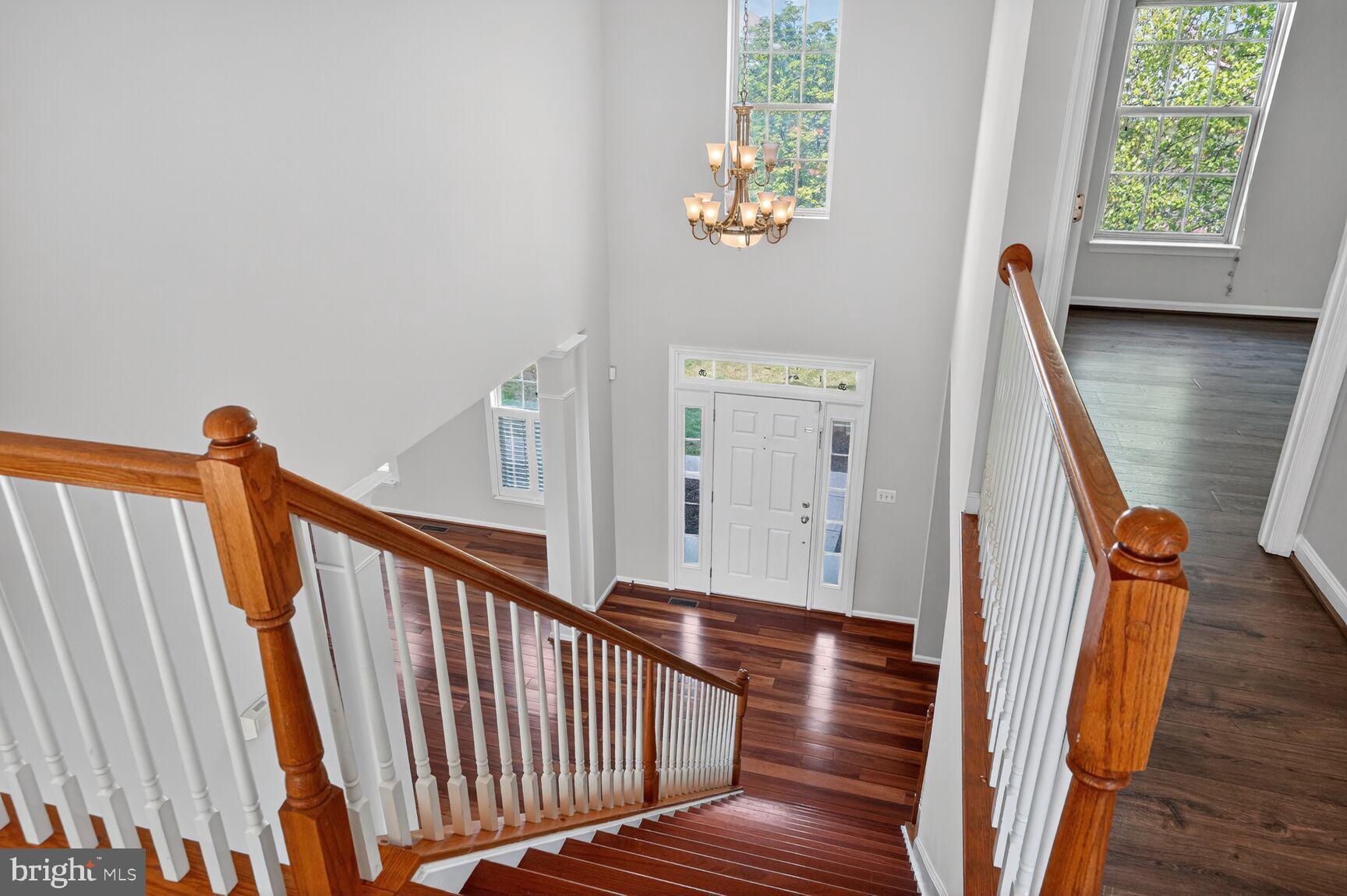 BLUE SPRING FARM - Residential