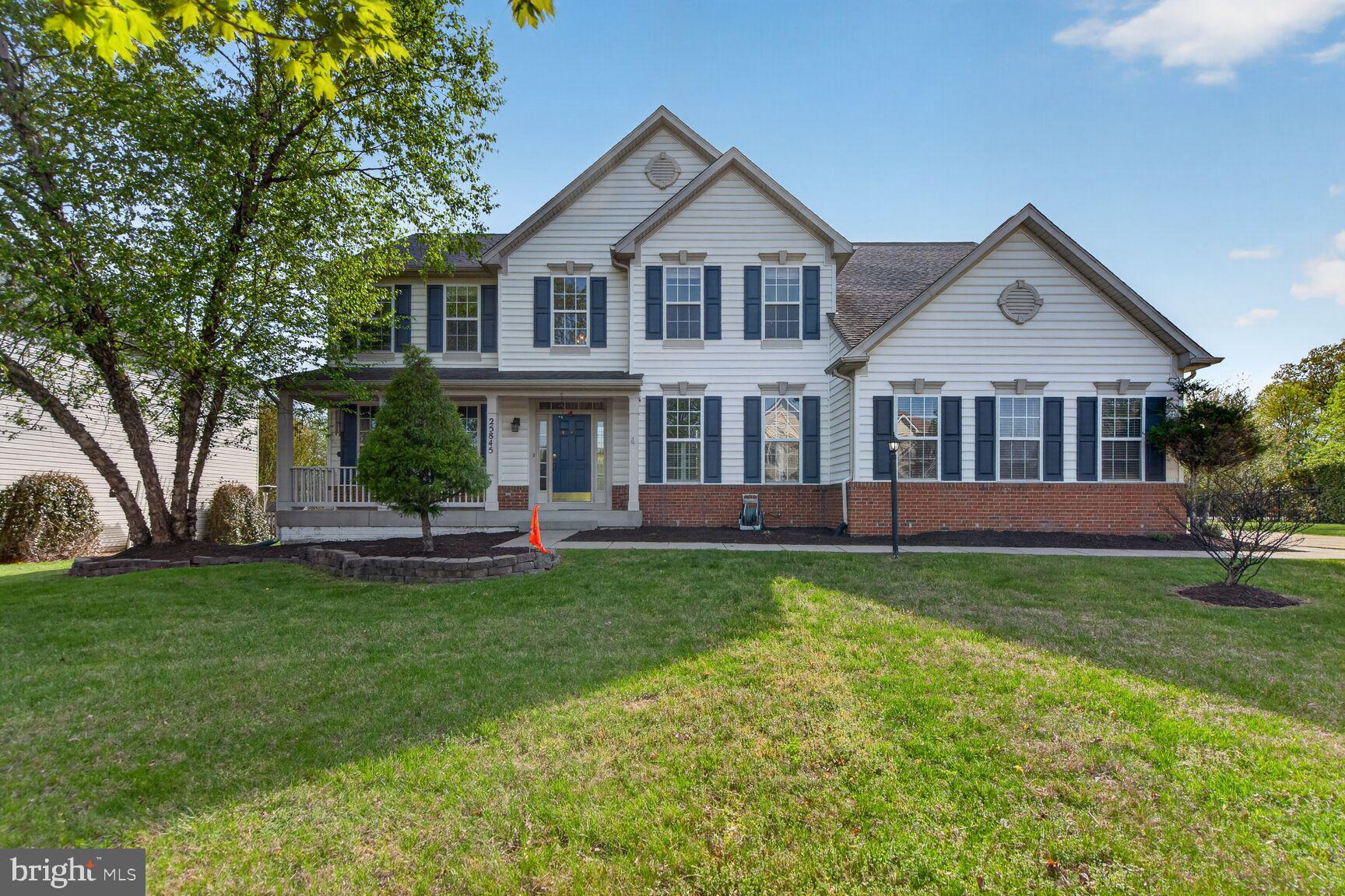 BLUE SPRING FARM - Residential