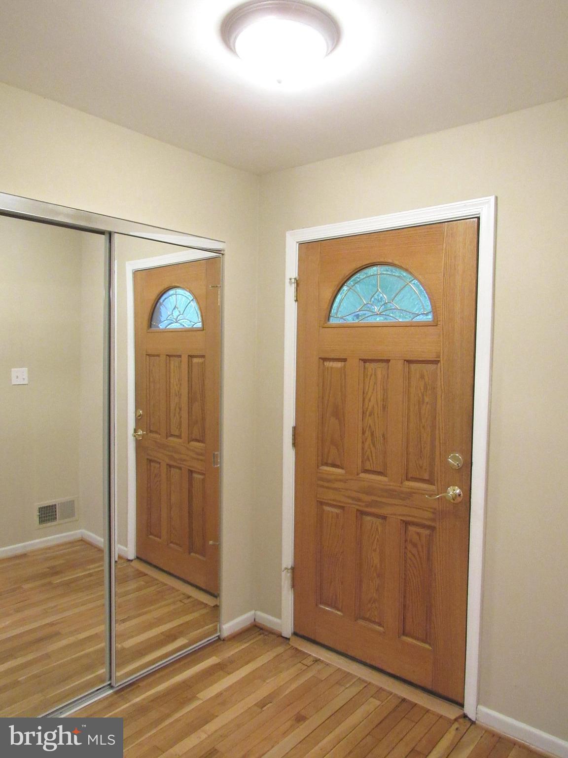 CARLYN PARK - Residential