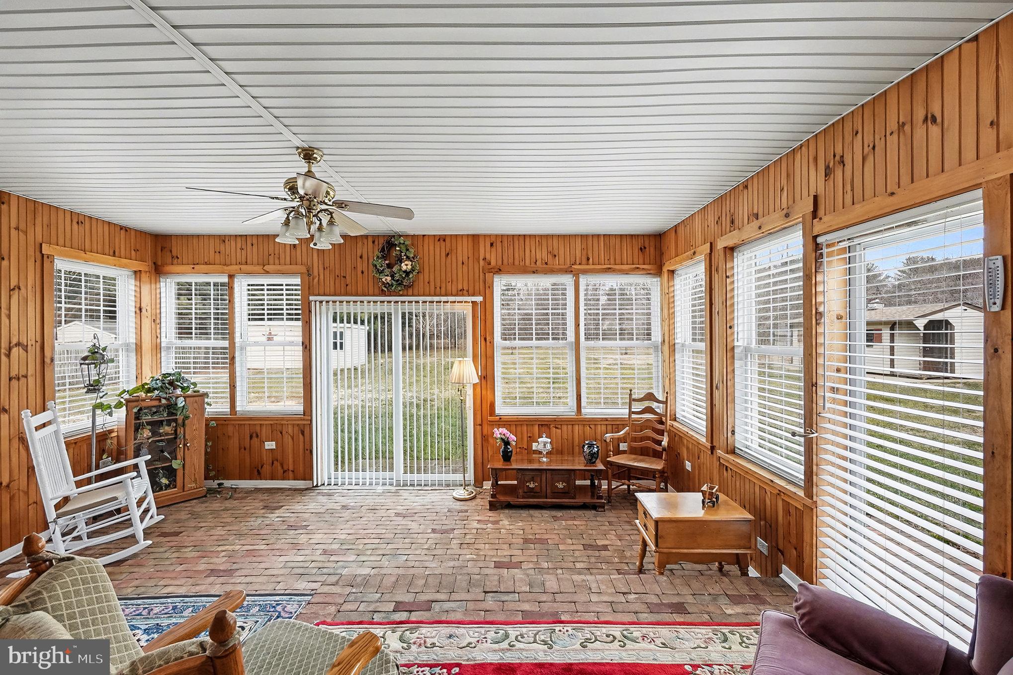 NORTH HILLS - Residential