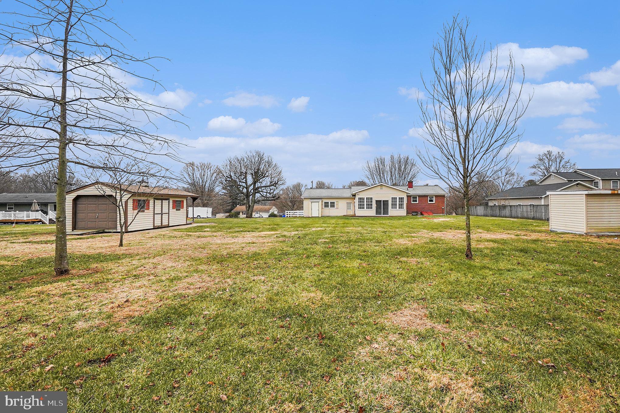 NORTH HILLS - Residential