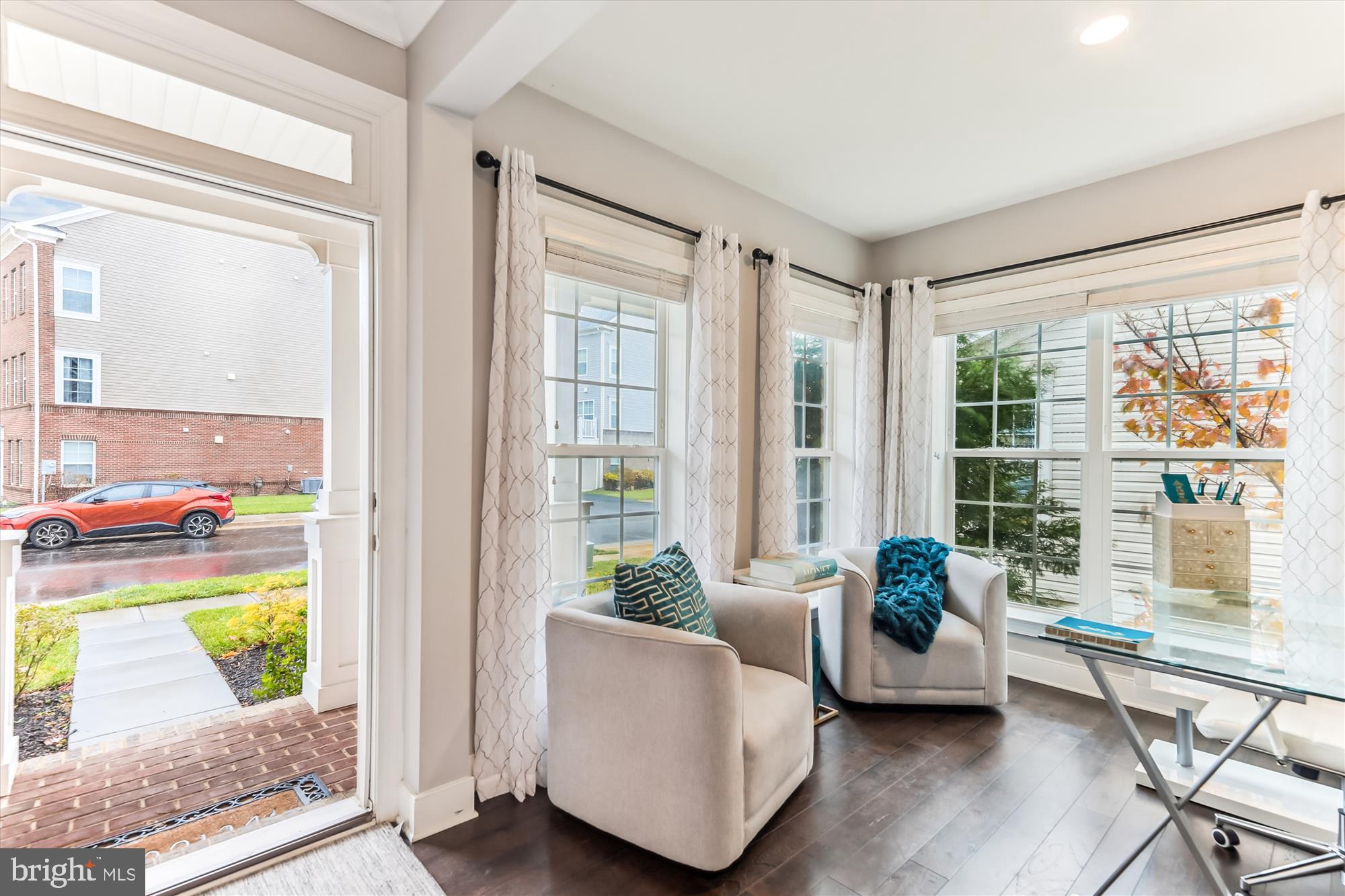 BRICK YARD STATION - Residential