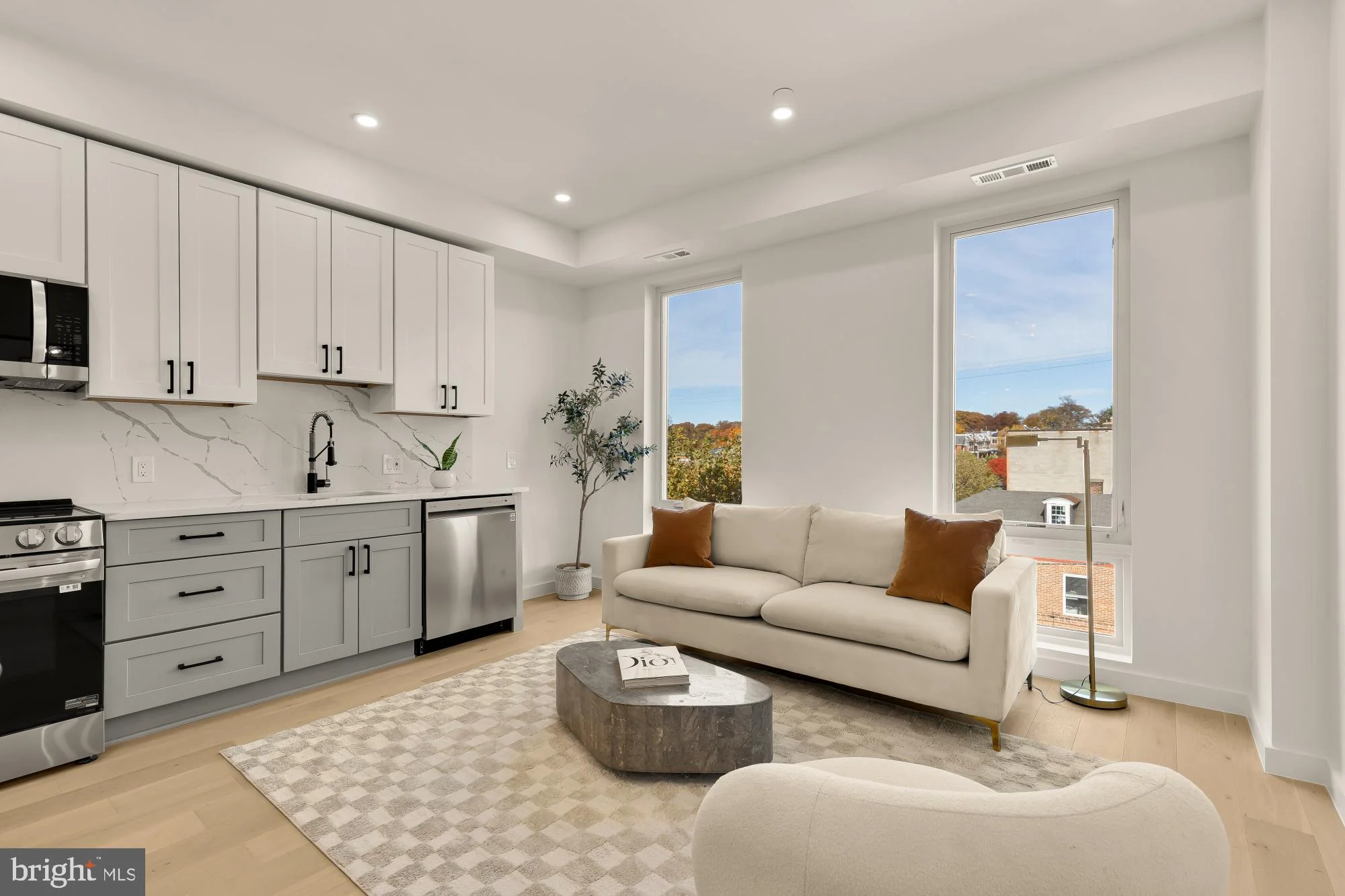 30 Kennedy Street NW Unit 10