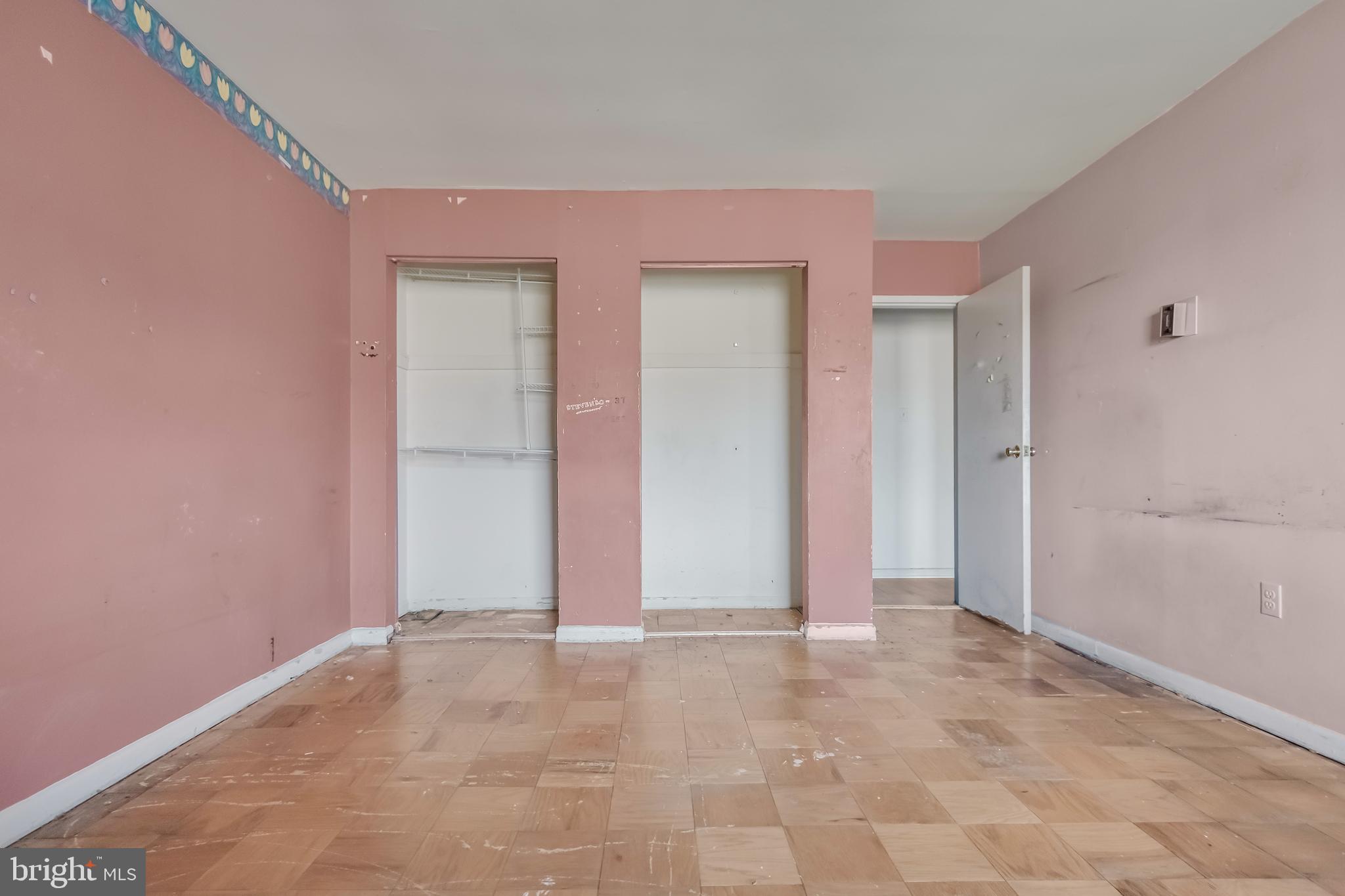 WEST SPRING - Residential