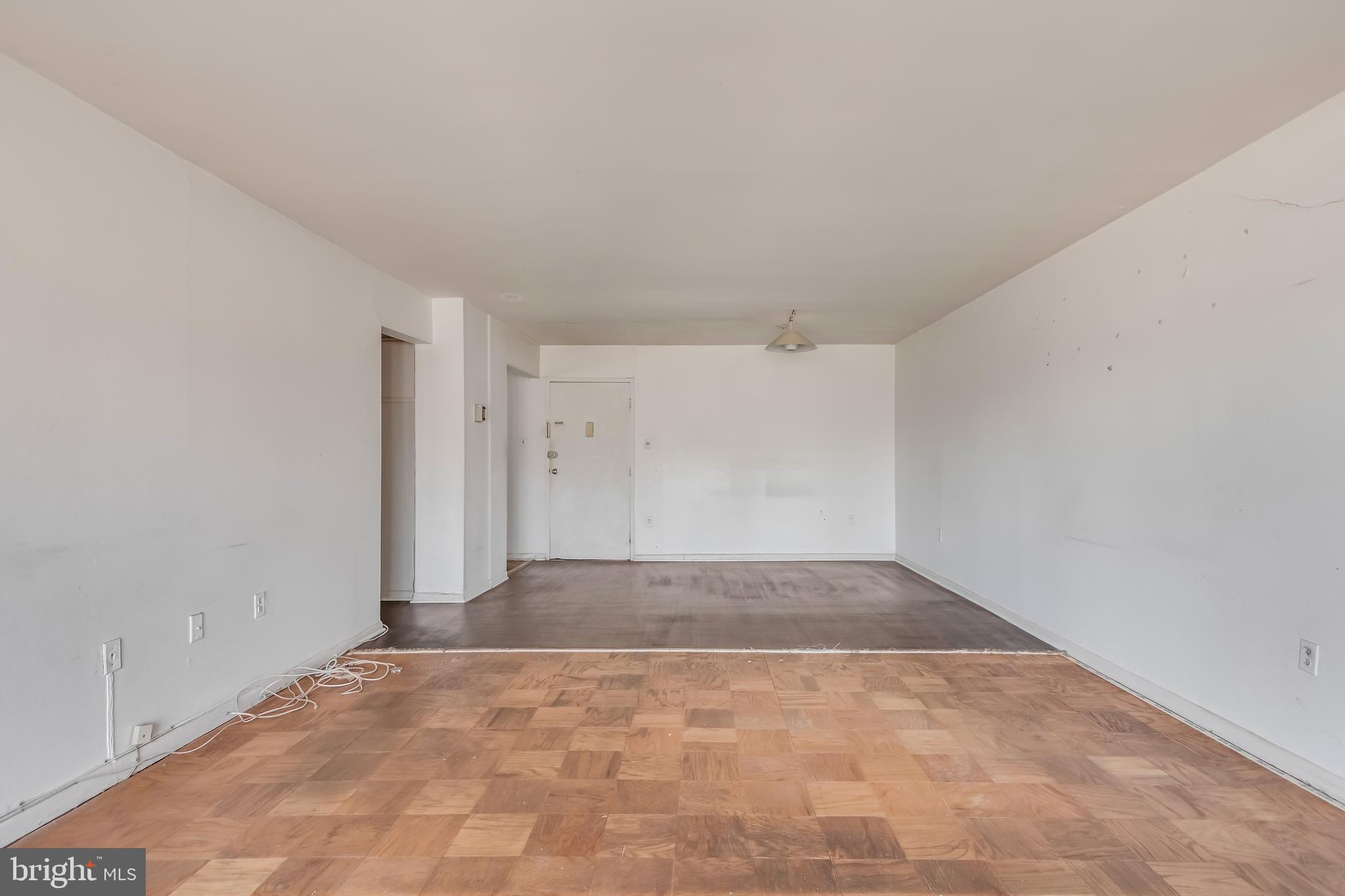 WEST SPRING - Residential