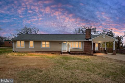 1412 DEVILS REACH ROAD WOODBRIDGE VA 22192